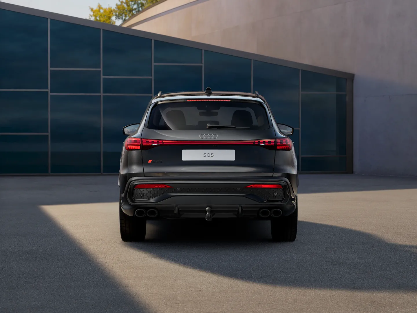 Zdjęcie Audi SQ5 SUV SQ5 SUV TFSI 270 kW S tronic – Ujęcie: tył