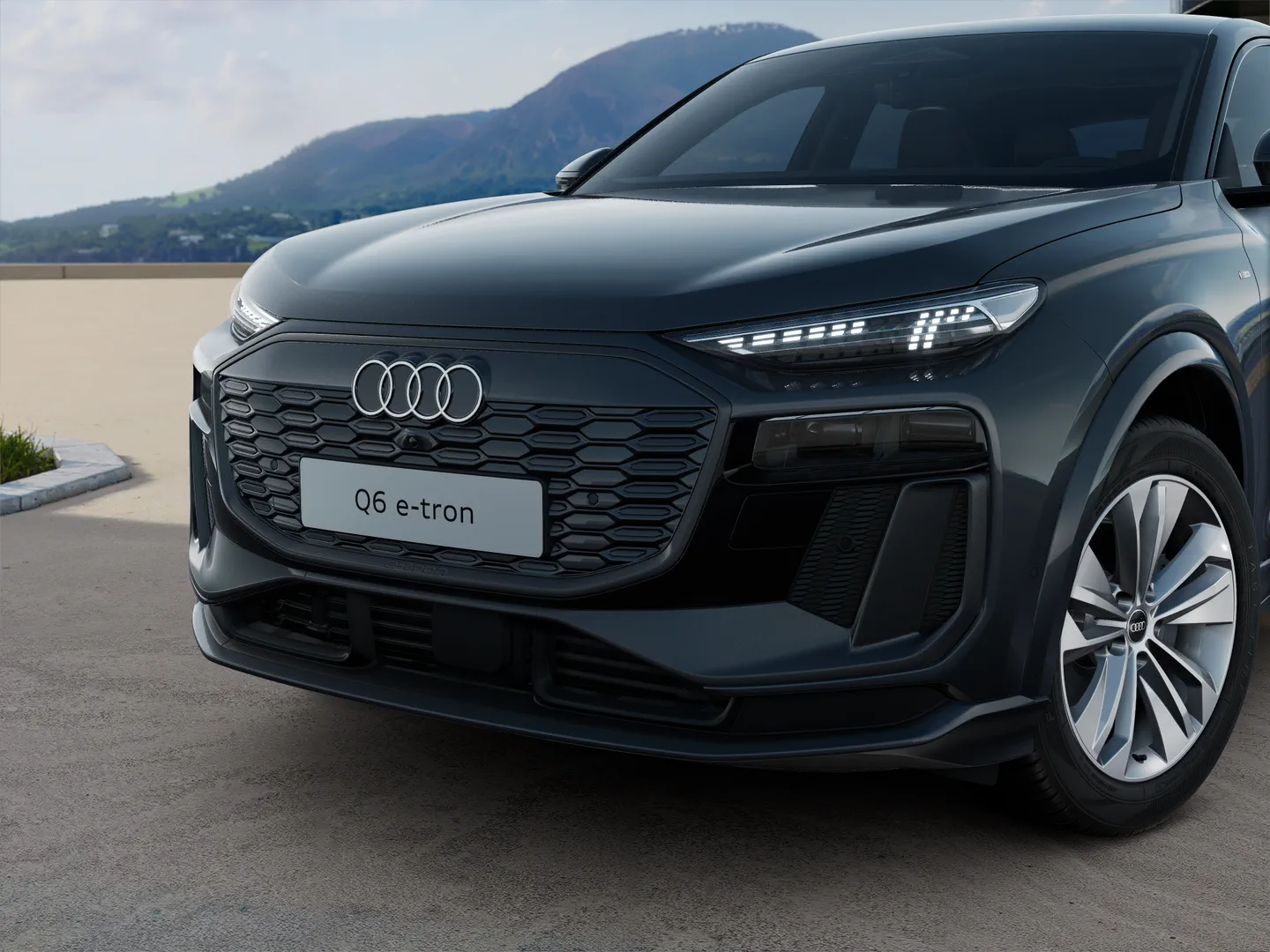 Zdjęcie Audi Q6 Sportback e-tron e-tron quattro 315,00 kW – Ujęcie: reflektory