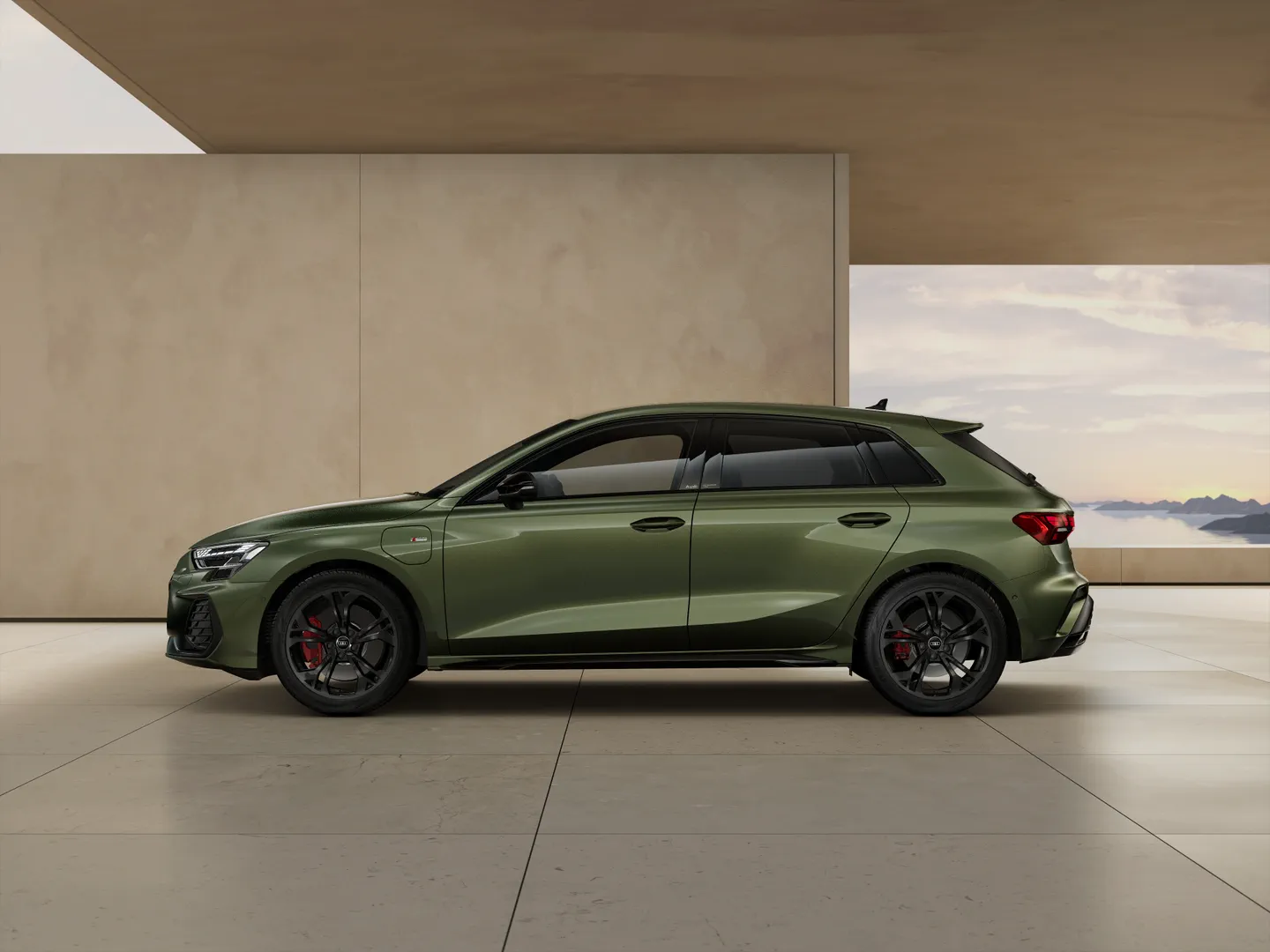 Zdjęcie&nbsp;Audi A3 Sportback TFSI e&nbsp;S line TFSI e 200 kW S tronic&nbsp;– Ujęcie: bok