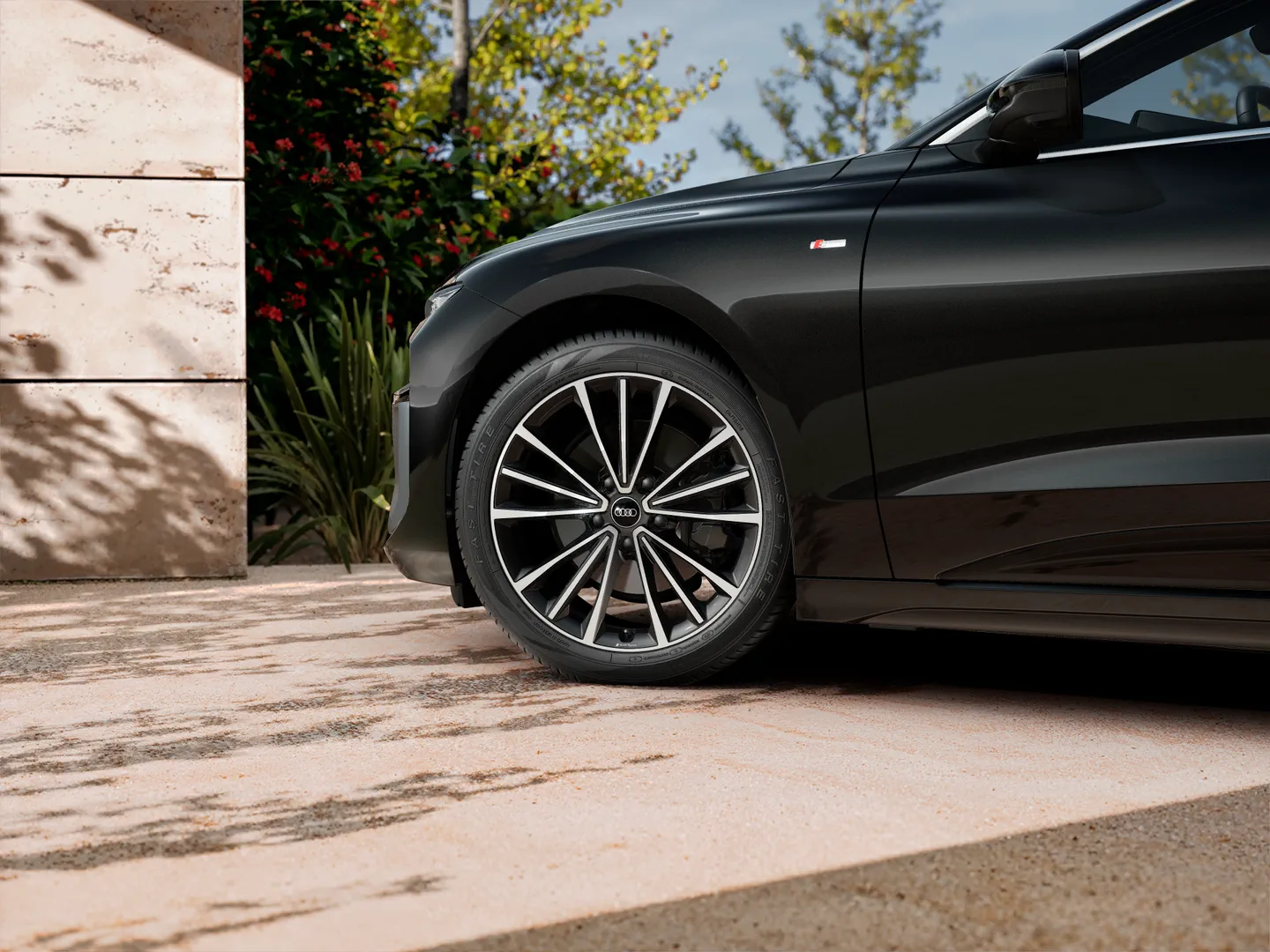 Zdjęcie&nbsp;Audi A6 Sportback e-tron&nbsp;e-tron 210,00 kW&nbsp;– Ujęcie: obręcze