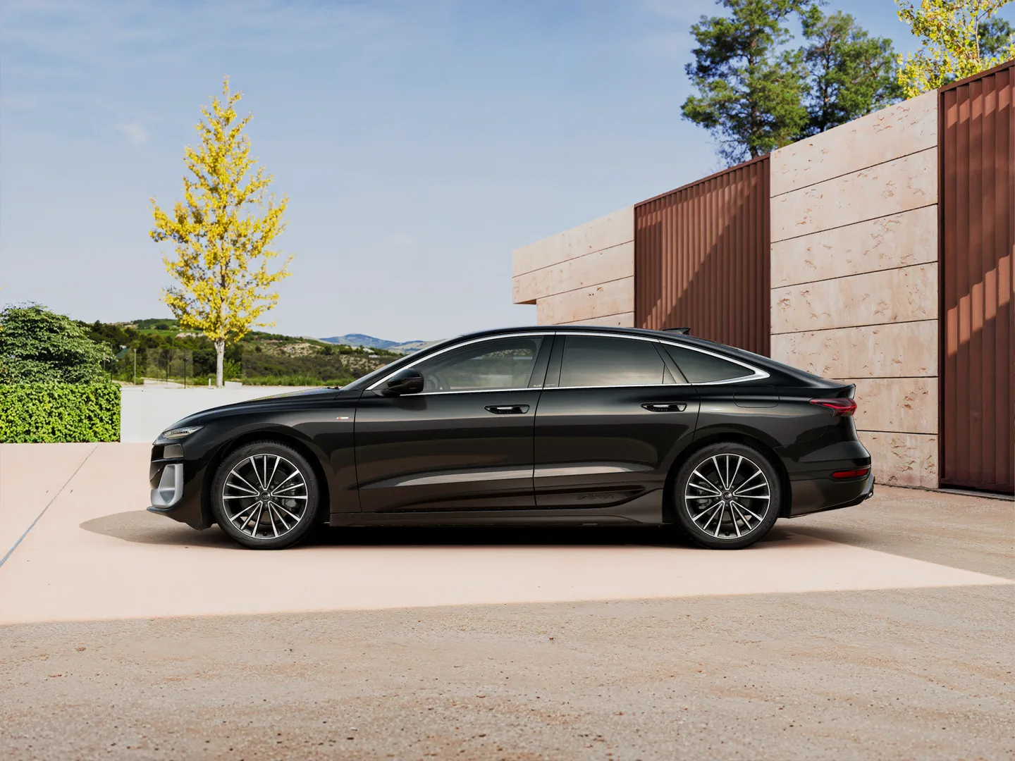 Zdjęcie&nbsp;Audi A6 Sportback e-tron&nbsp;e-tron 210,00 kW&nbsp;– Ujęcie: bok