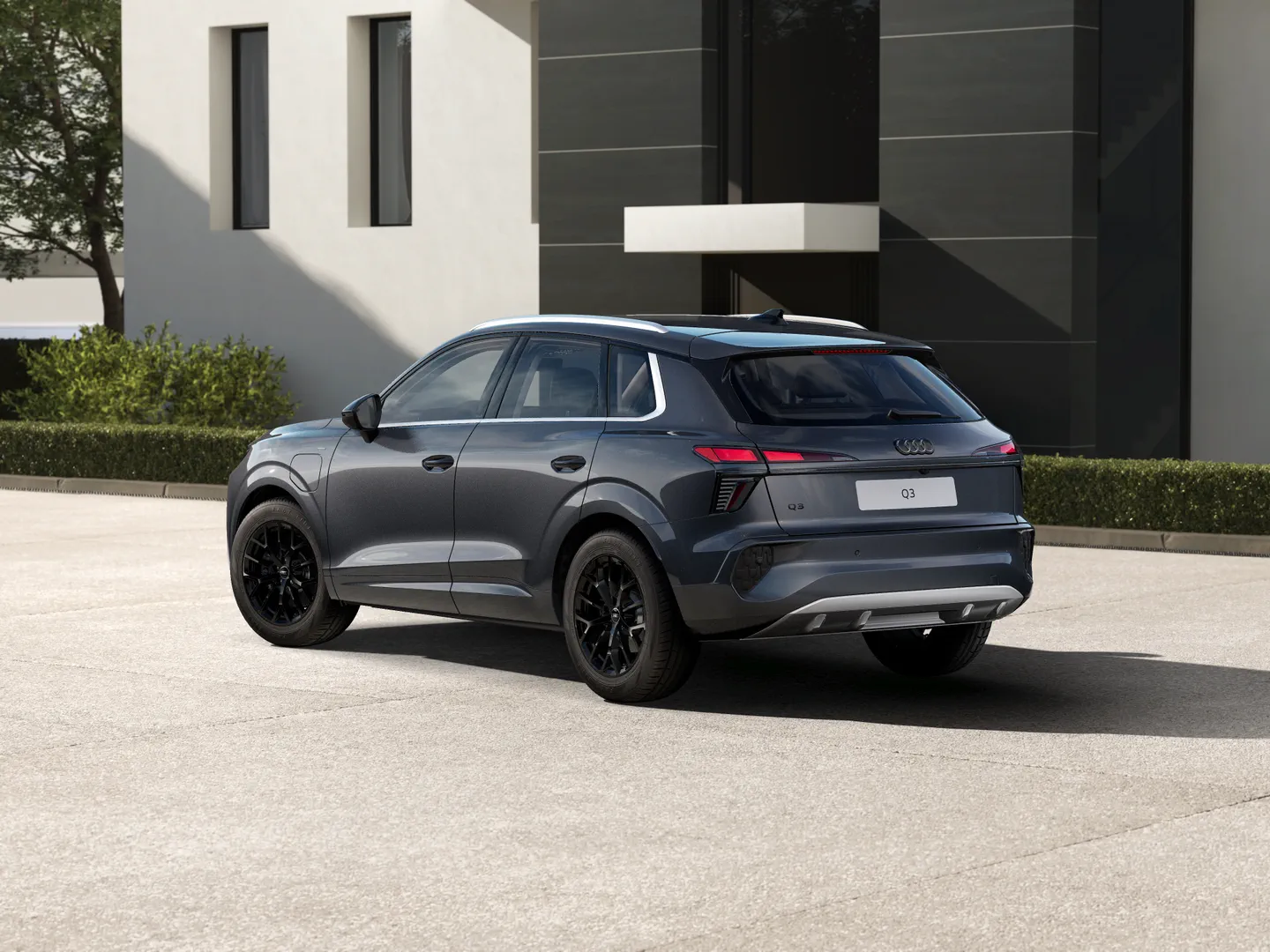 Zdjęcie&nbsp;Audi Q3 SUV e-hybrid&nbsp;e-hybrid 200 kW S tronic&nbsp;– Ujęcie: tył 3/4