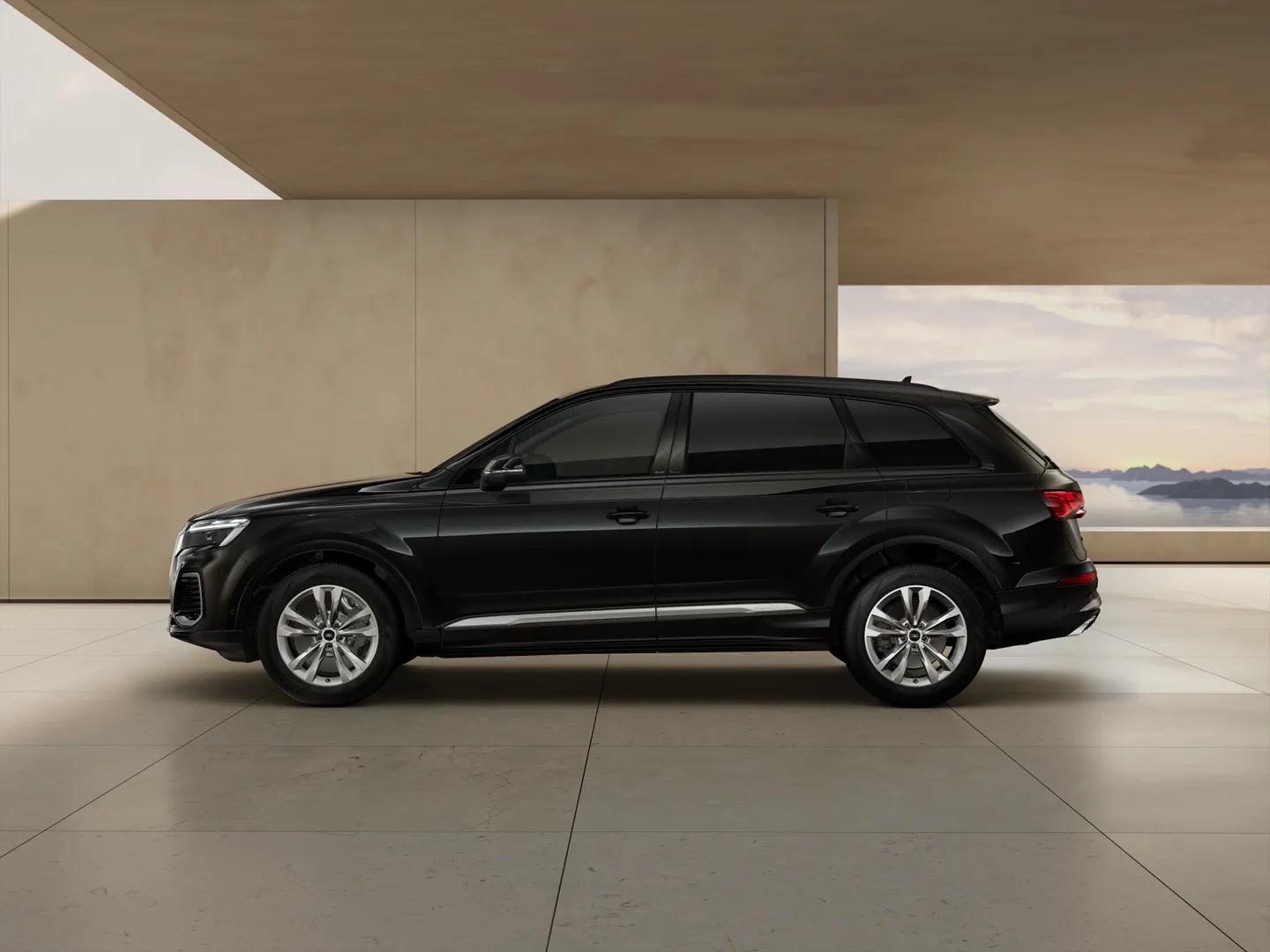 Zdjęcie&nbsp;Audi Q7 SUV TFSI e&nbsp;TFSI e quattro 290 kW tiptronic&nbsp;– Ujęcie: bok