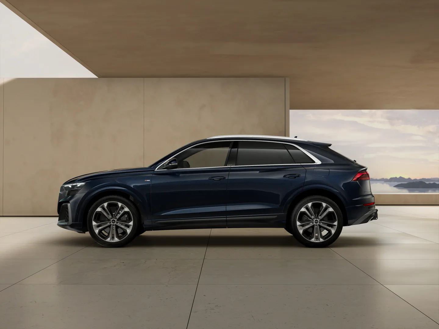 Zdjęcie Audi Q8 SUV TFSI e 55 TFSI e quattro 290(394) kW(KM) tiptronic – Ujęcie: bok