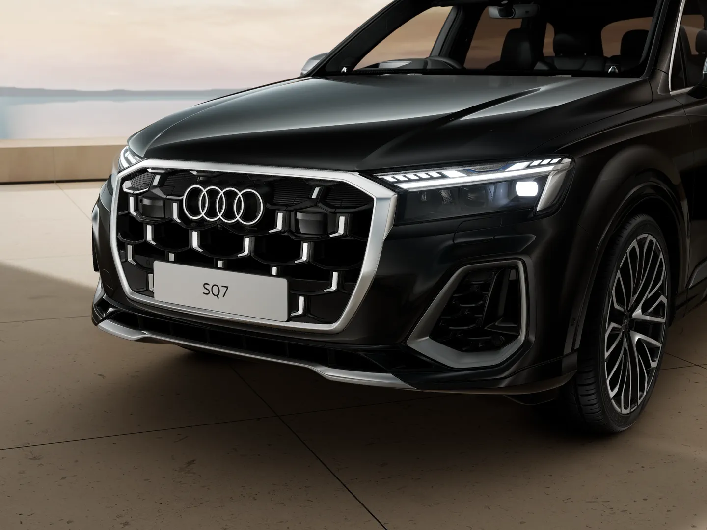 Image about Audi SQ7 SQ7 SUV TFSI 373 kW tiptronic