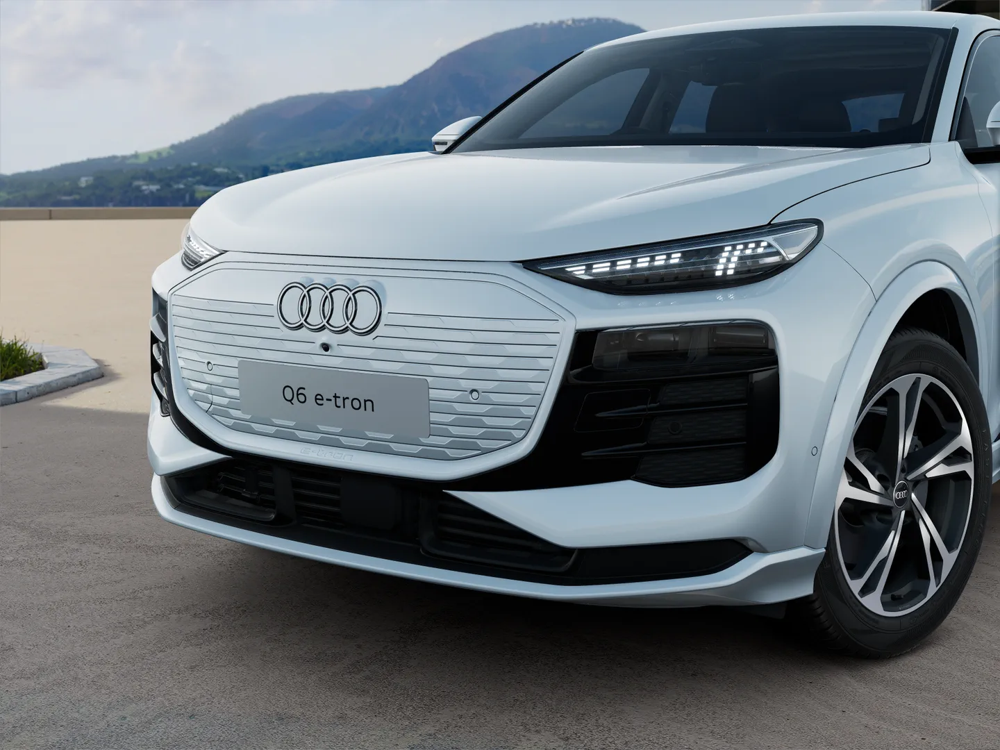 Image about Audi Q6 Sportback e-tron e-tron