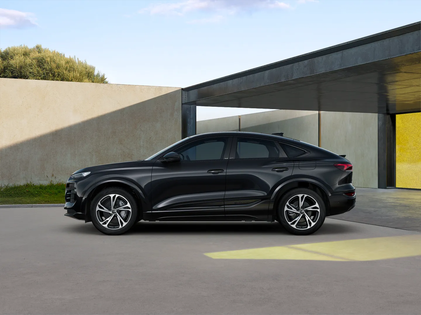 Image about Audi Q6 Sportback e-tron e-tron