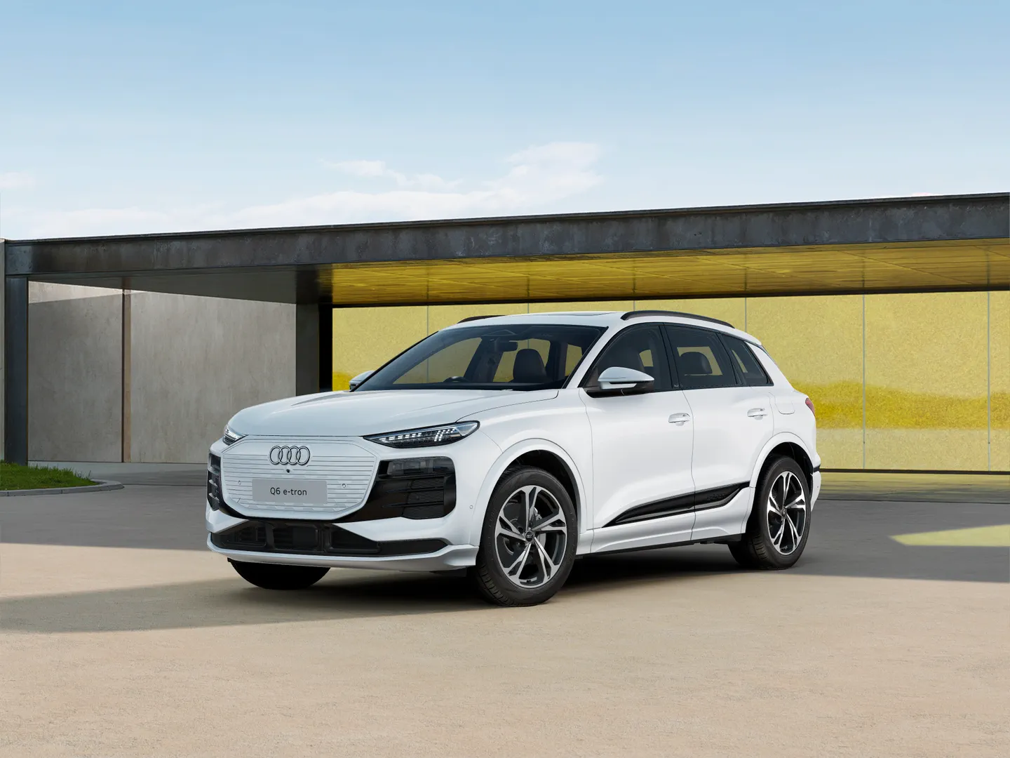 Image about Audi Q6 SUV e-tron e-tron