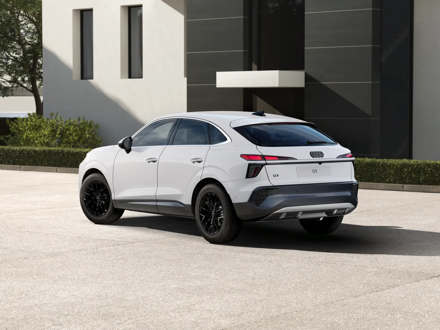 Zdjęcie&nbsp;Audi Q3 Sportback&nbsp;TFSI 110 kW S tronic&nbsp;– Ujęcie: tył 3/4