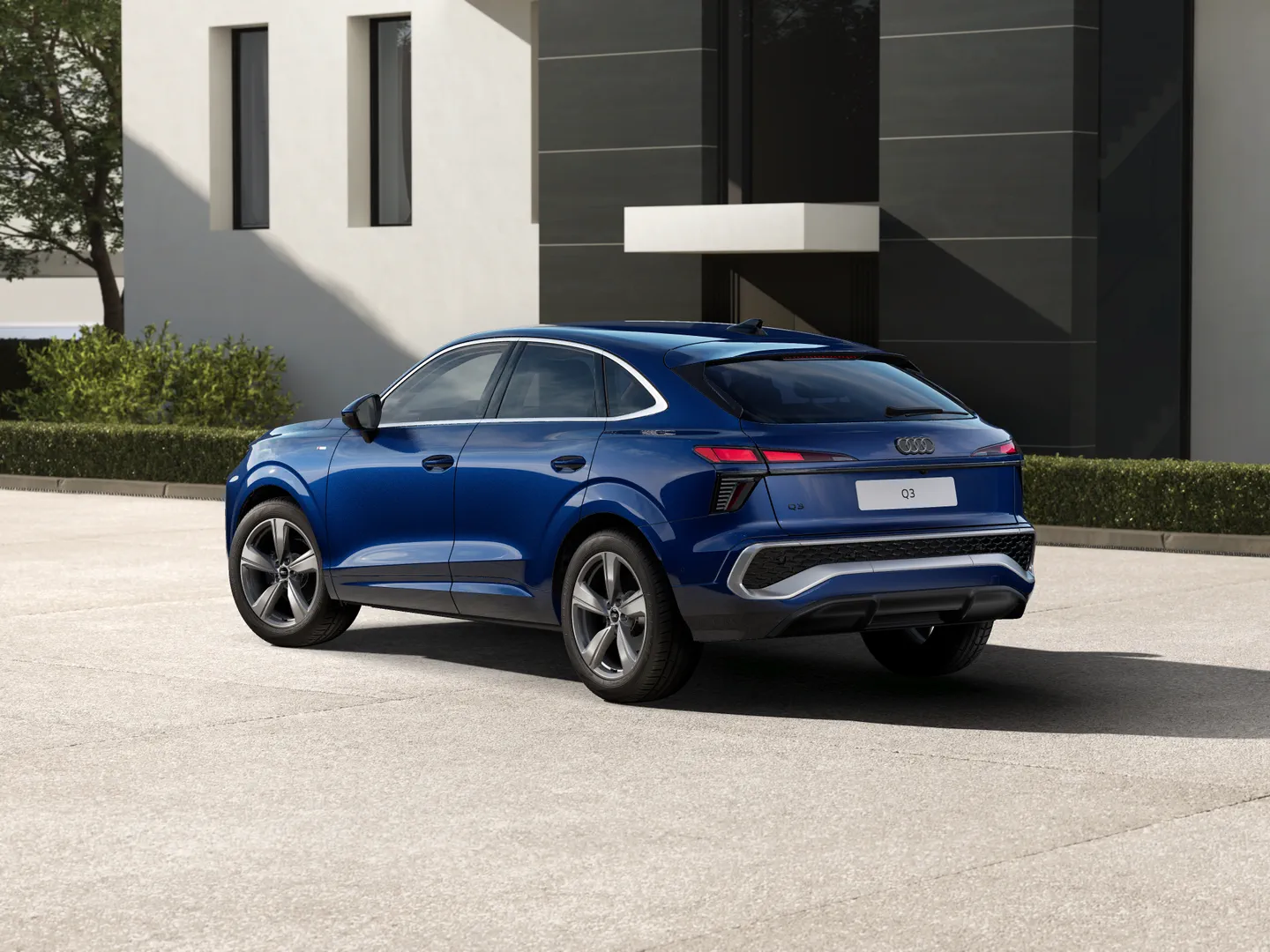 Zdjęcie Audi Q3 Sportback TFSI 110 kW S tronic – Ujęcie: tył 3/4