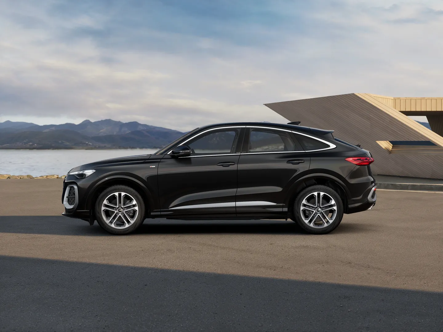 Image about Audi Q5 Sportback TFSI 150 kW