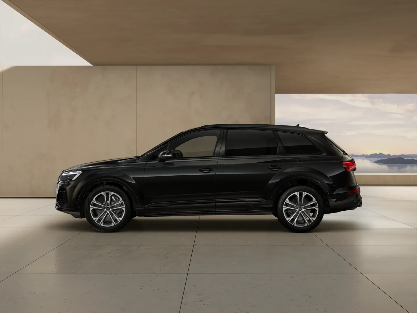 Zdjęcie&nbsp;Audi Q7 SUV TFSI e&nbsp;TFSI e quattro 290 kW tiptronic&nbsp;– Ujęcie: bok