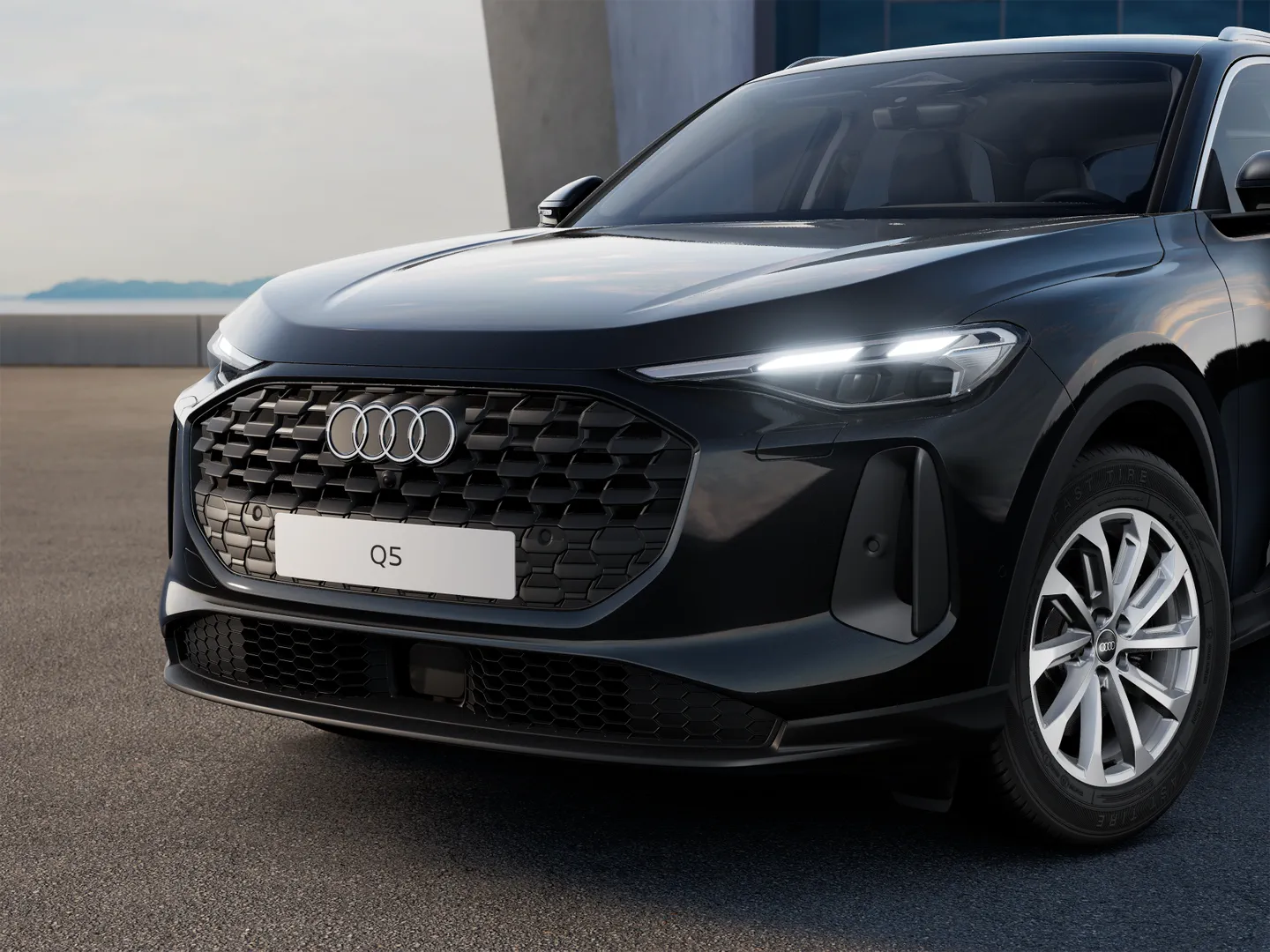 Zdjęcie&nbsp;Audi Q5 SUV&nbsp;TFSI 150 kW S tronic&nbsp;– Ujęcie: reflektory