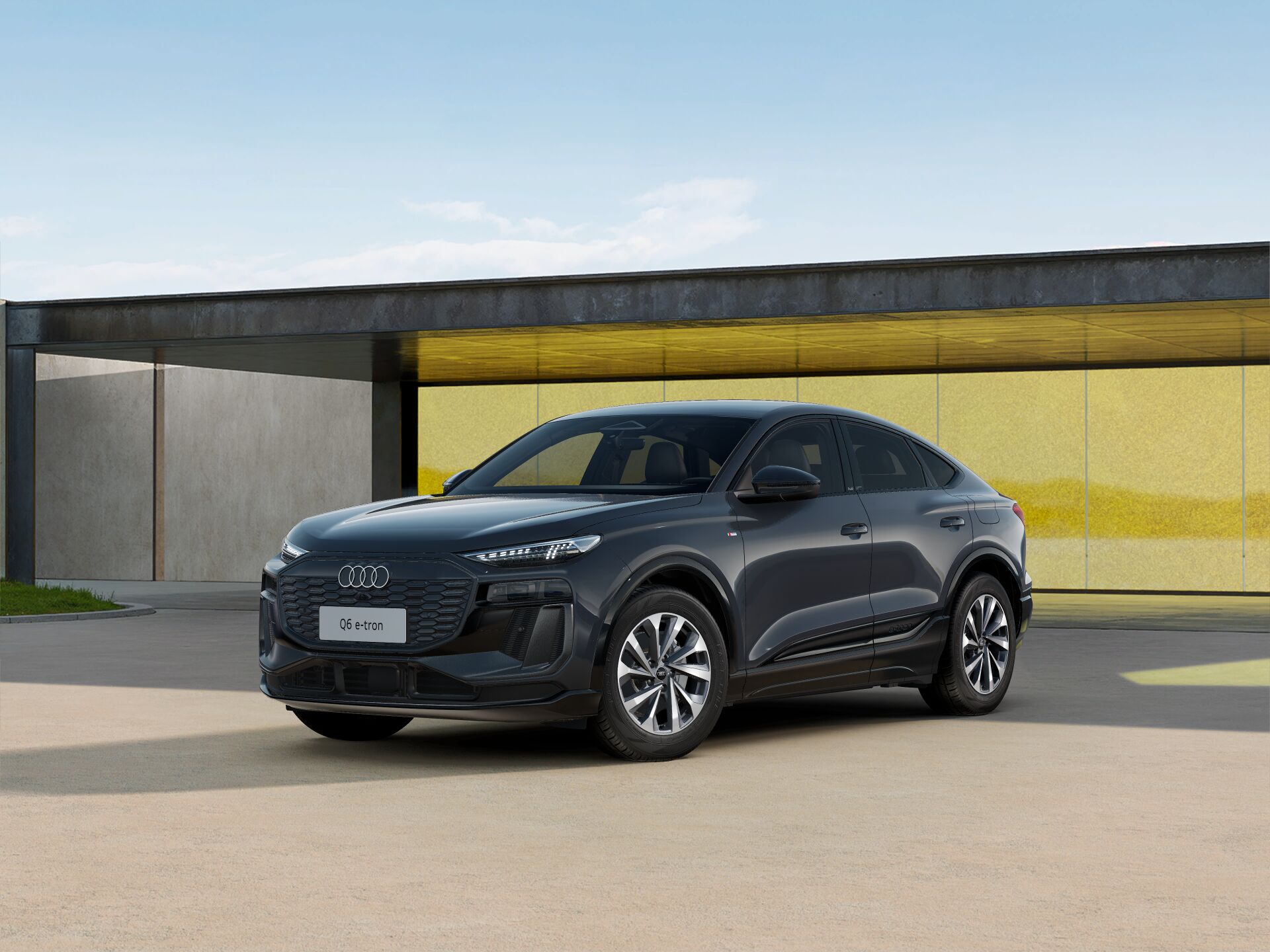 Nouvelle Q6 Sportback e-tron EXTERIOR-FRONT-3-4