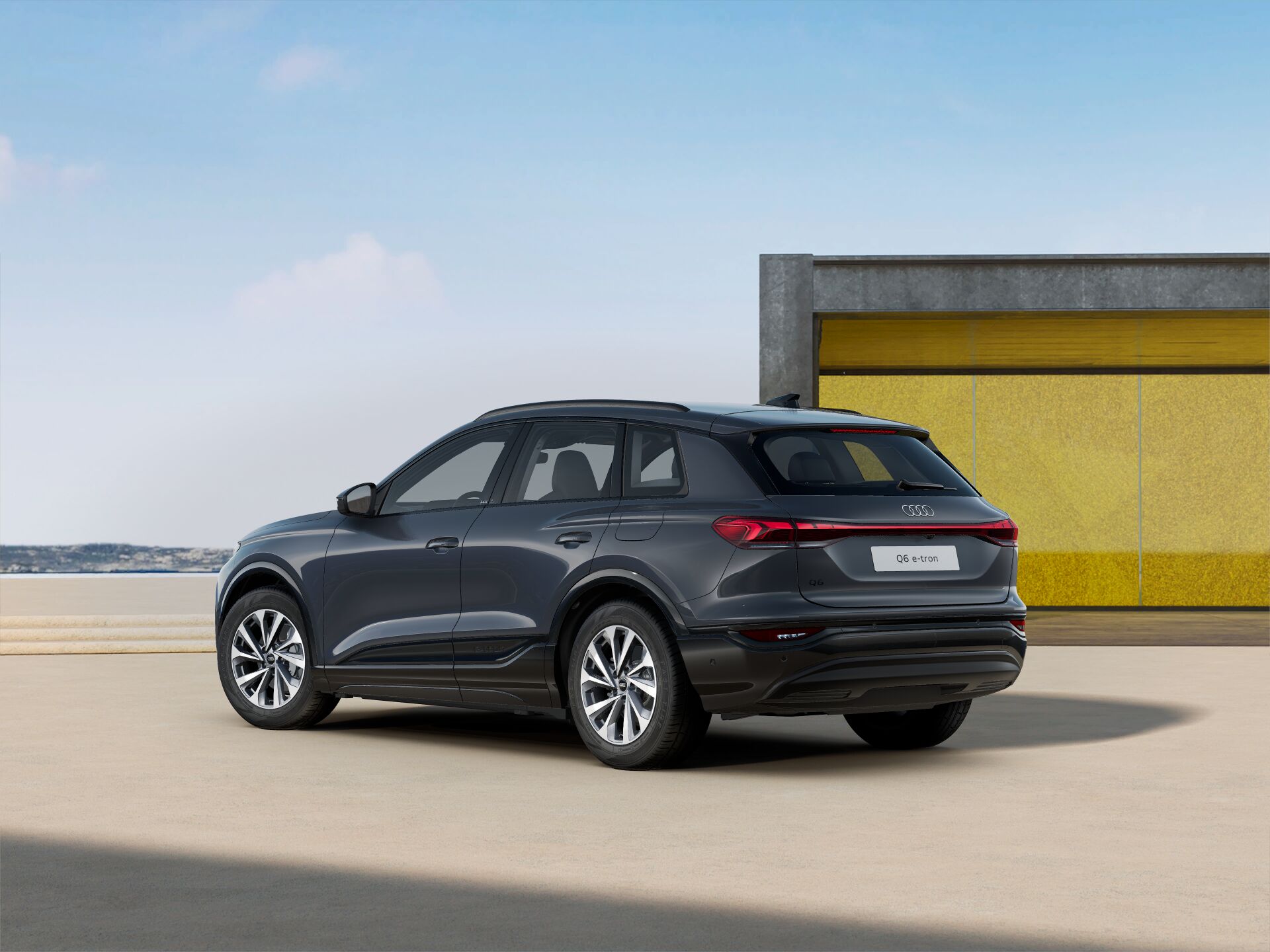 Q6 e-tron EXTERIOR-REAR-3-4
