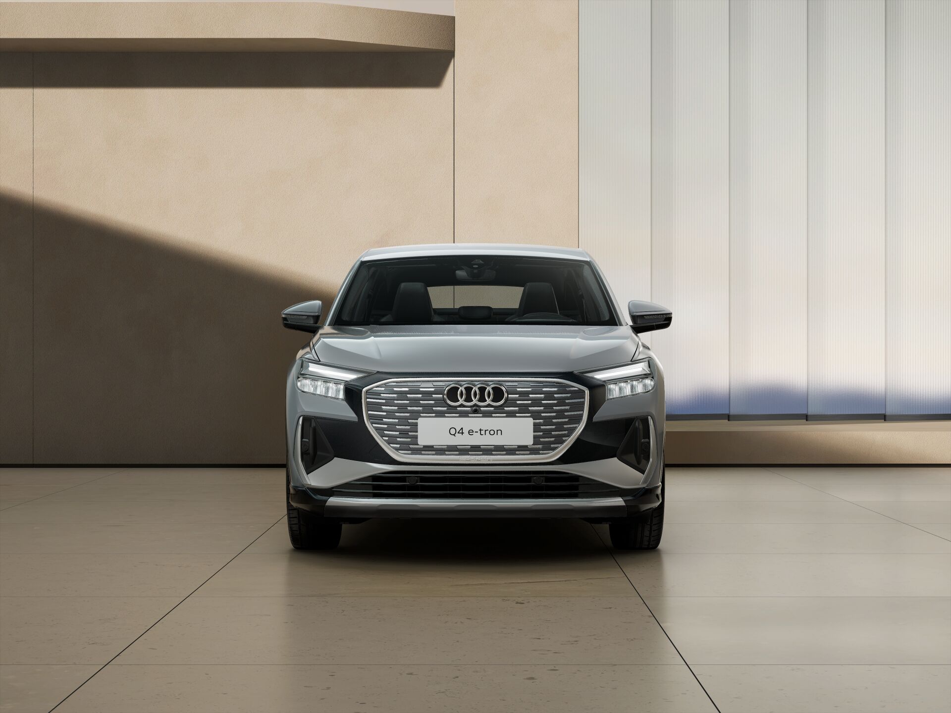 Q4 Sportback e-tron EXTERIOR-FRONT-FRONT