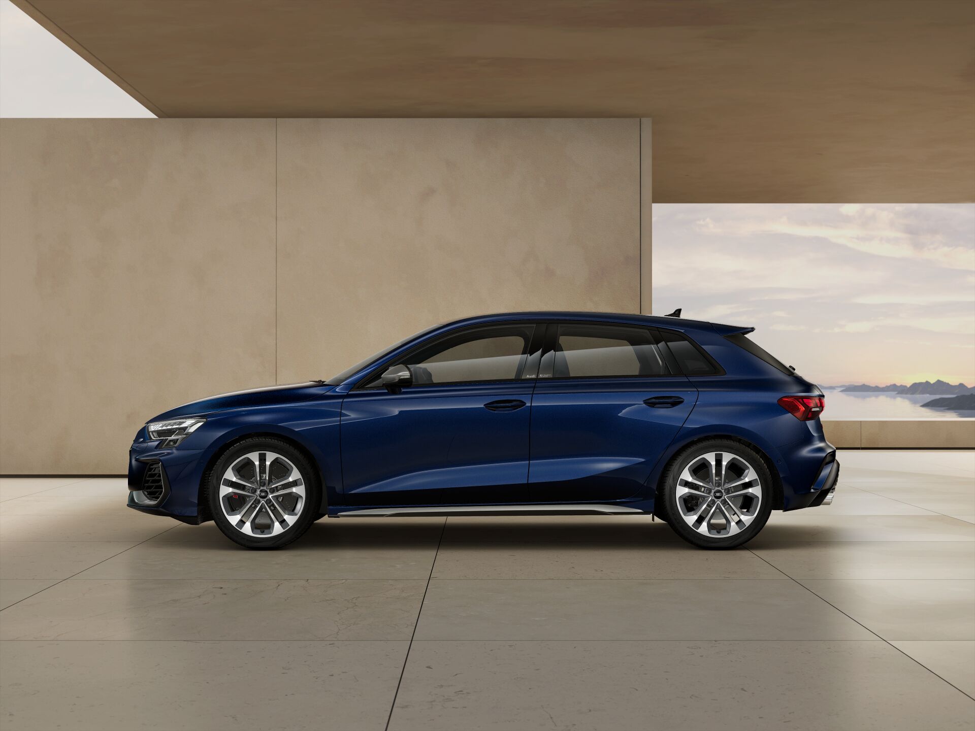 S3 Sportback EXTERIOR-PARALLEL-SIDE