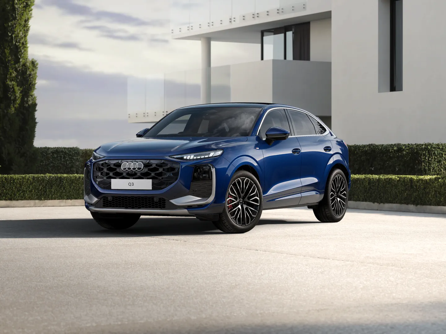 Image about Audi Q3 Sportback TFSI quattro 195 kW