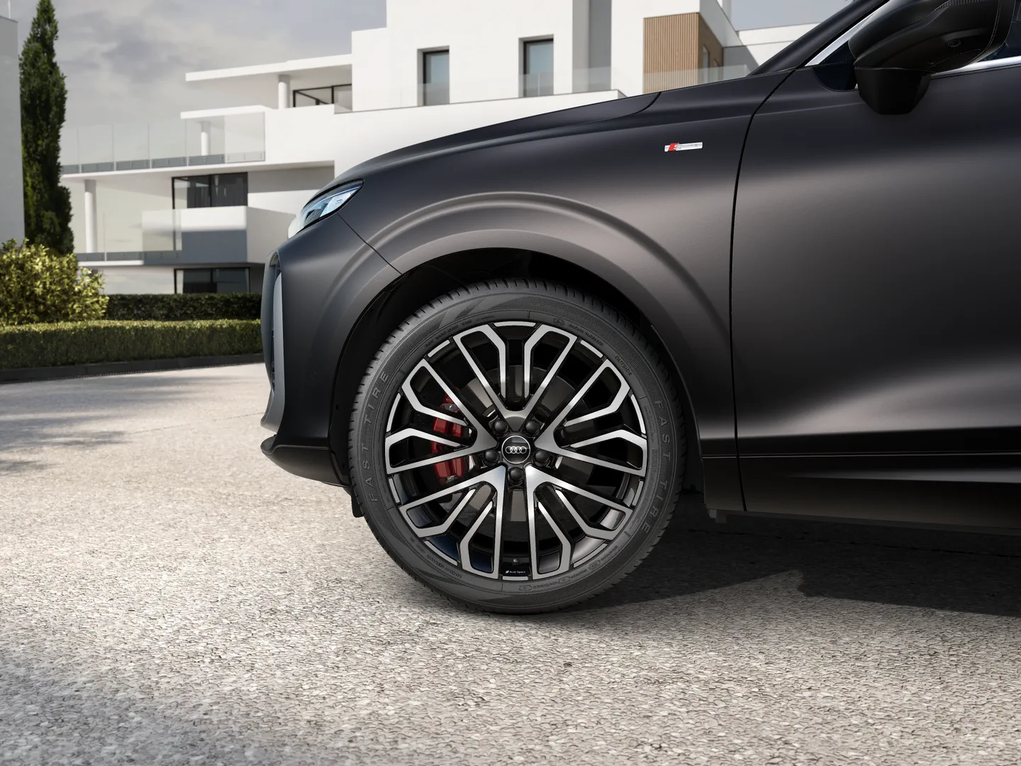 Image about Audi Q3 Sportback TFSI quattro 195 kW