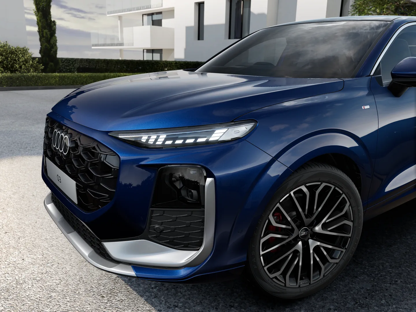 Image about Audi Q3 Sportback TFSI quattro 195 kW