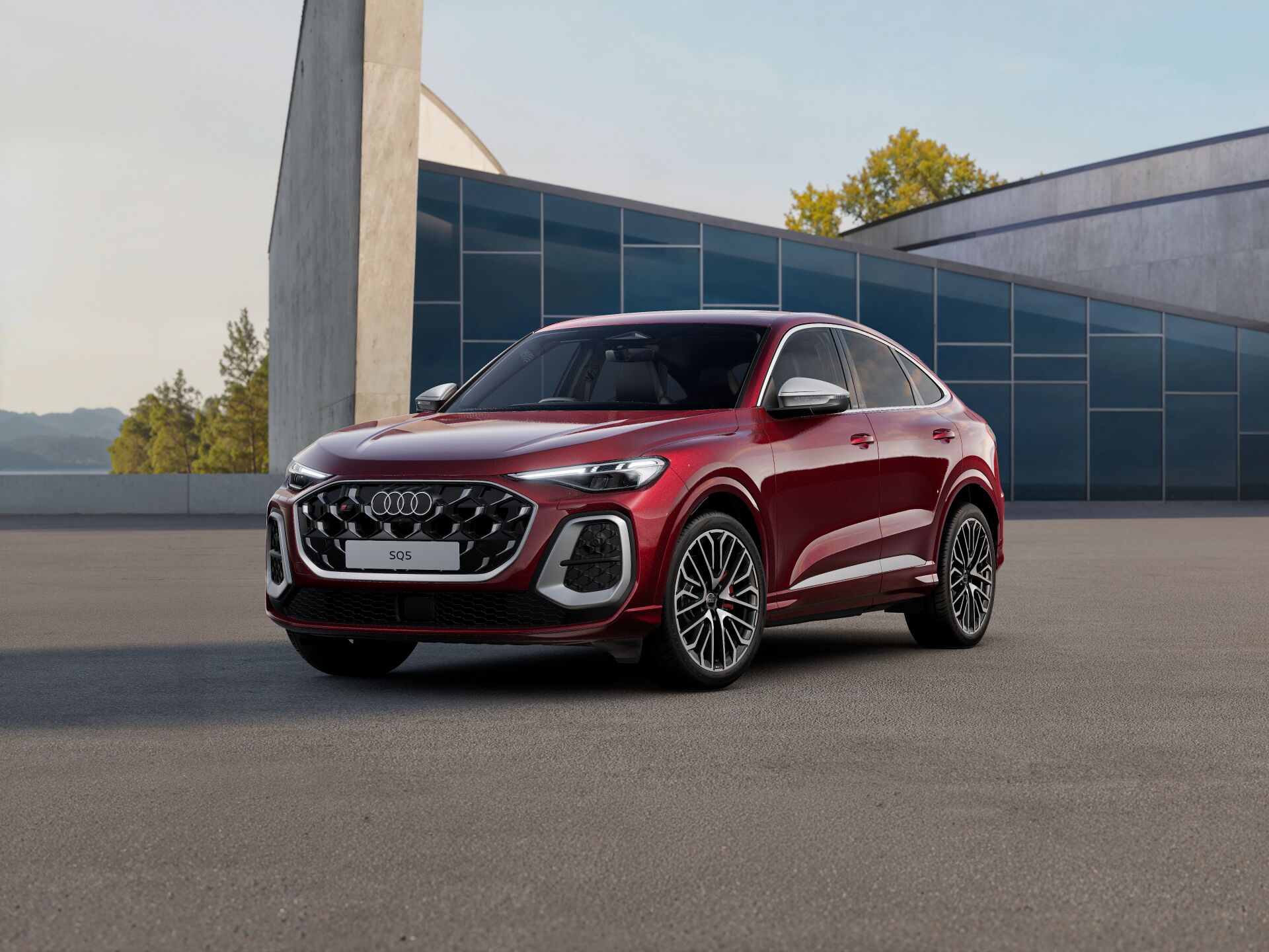 SQ5 Sportback EXTERIOR-FRONT-3-4