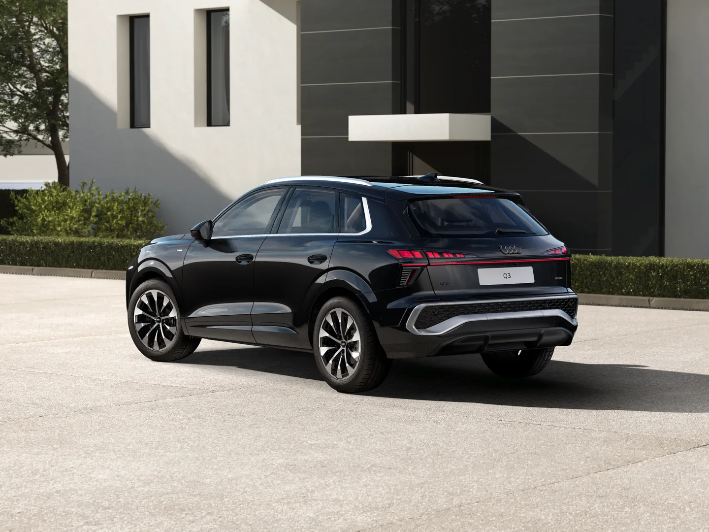 Image about Audi Q3 SUV TFSI quattro 150 kW