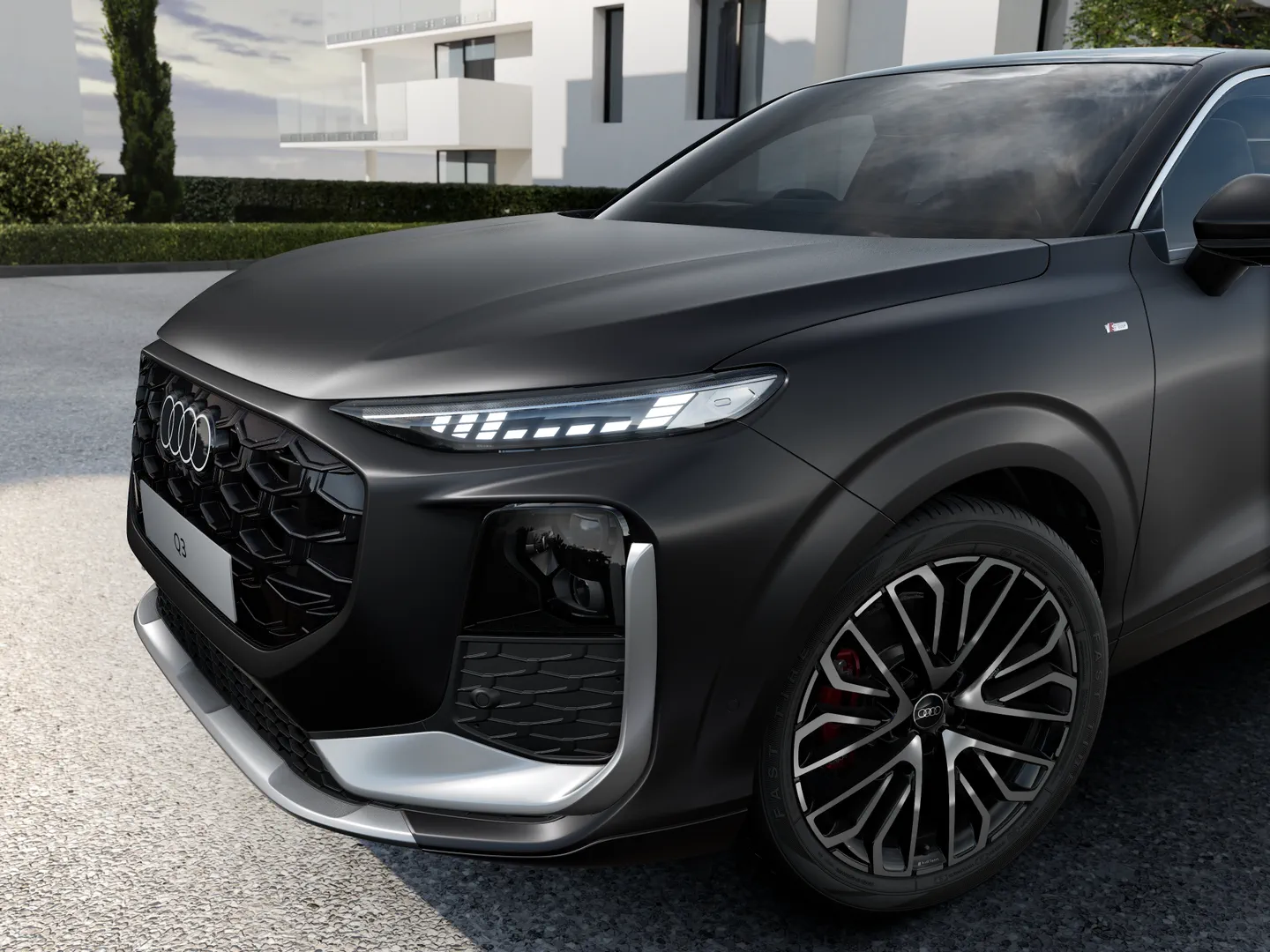 Image about Audi Q3 Sportback TFSI quattro 195 kW