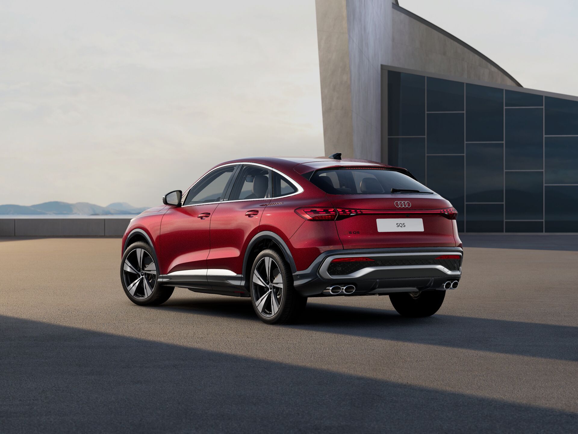 SQ5 Sportback EXTERIOR-REAR-3-4