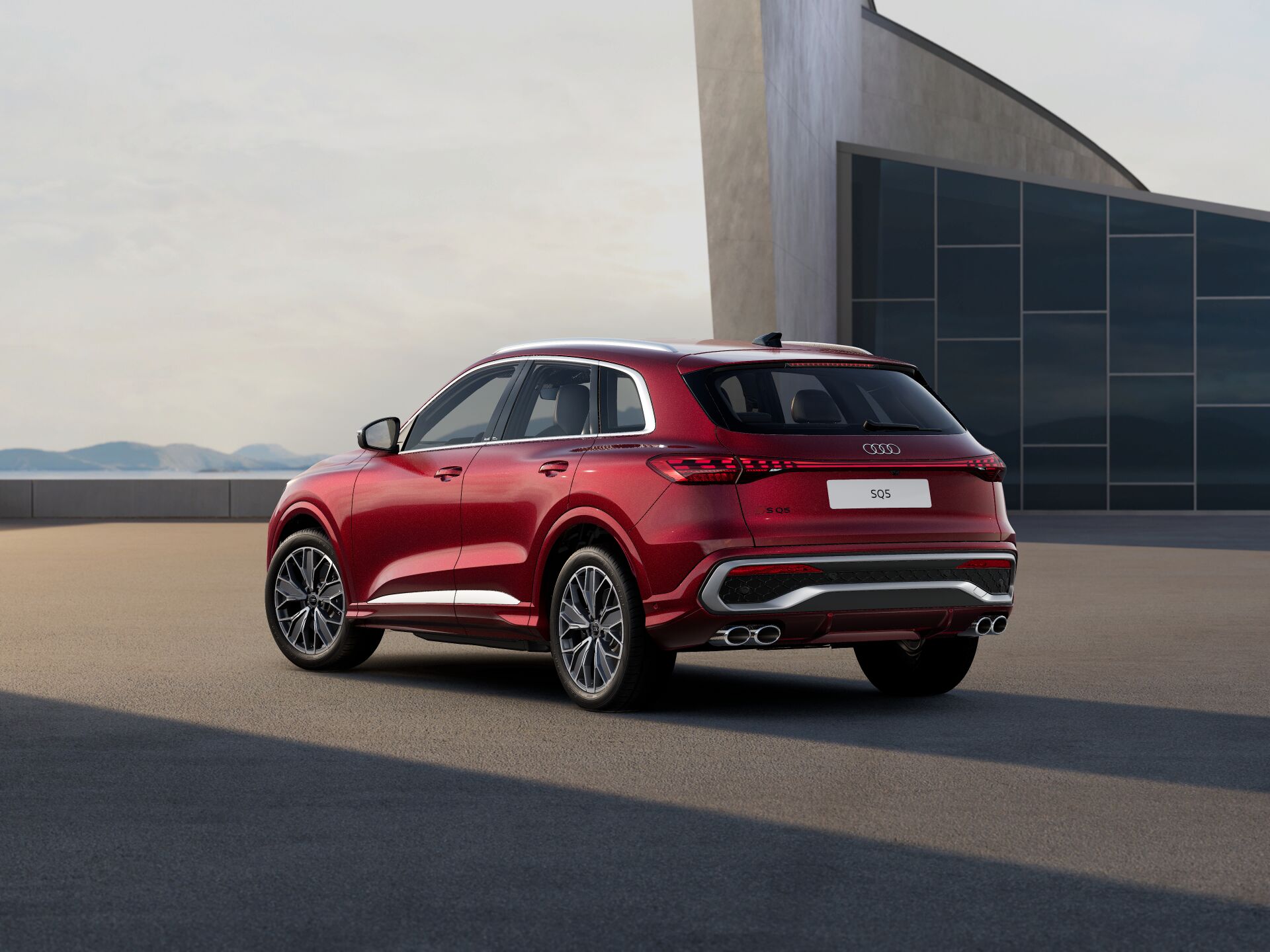 SQ5 EXTERIOR-REAR-3-4