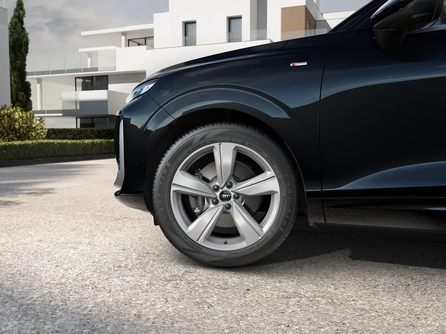 Image about Audi Q3 SUV TFSI quattro 150 kW