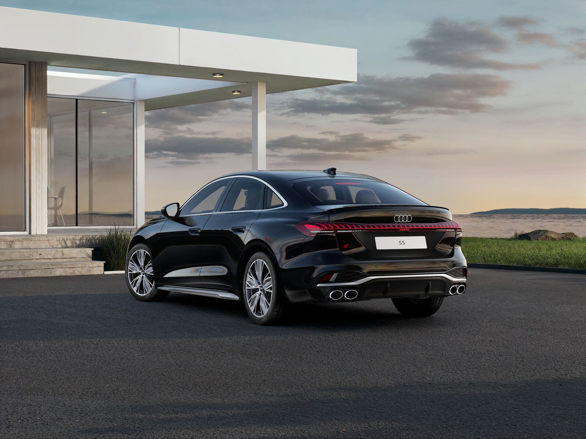 Audi S5 Sedan