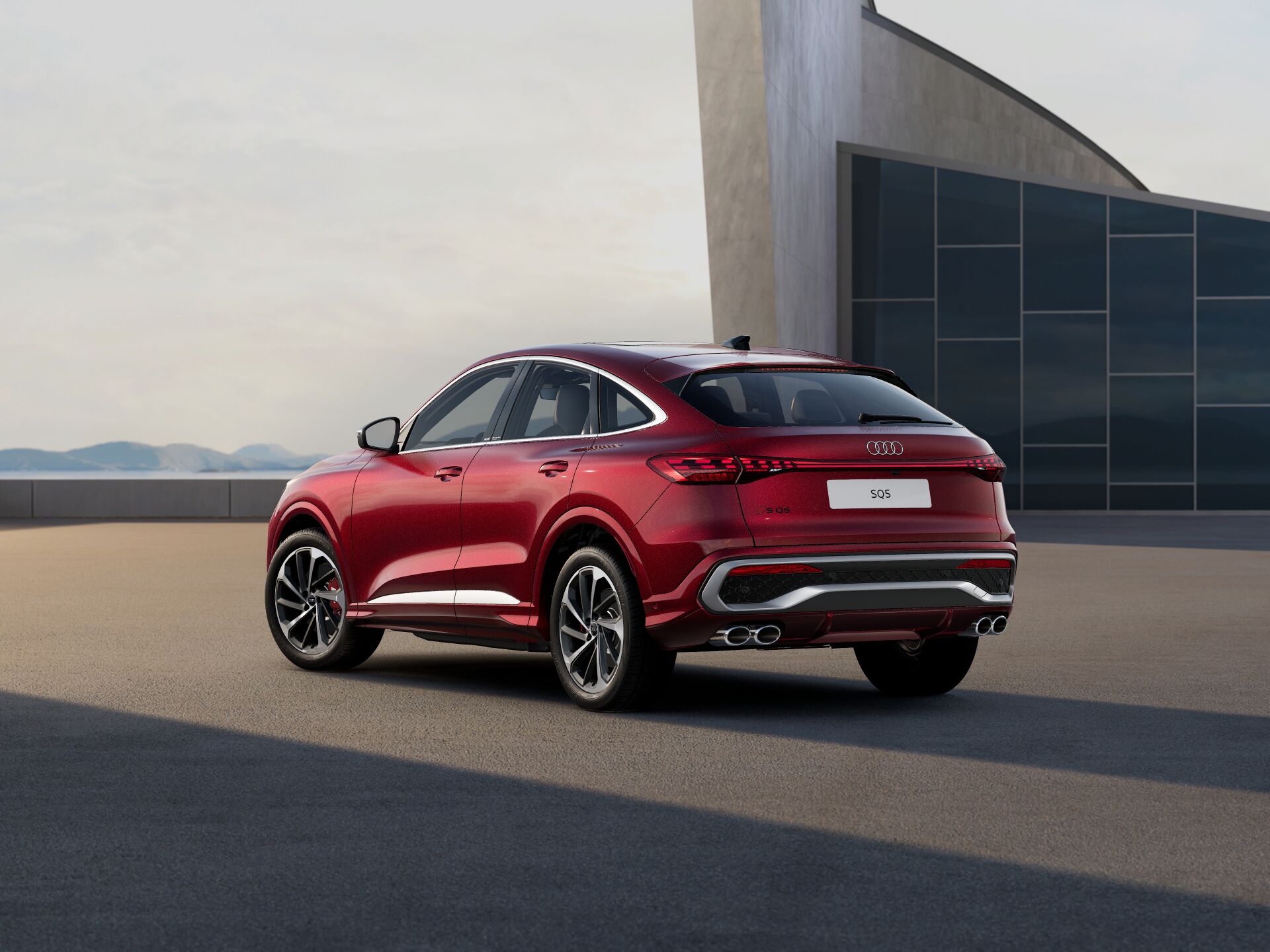 SQ5 Sportback EXTERIOR-REAR-3-4