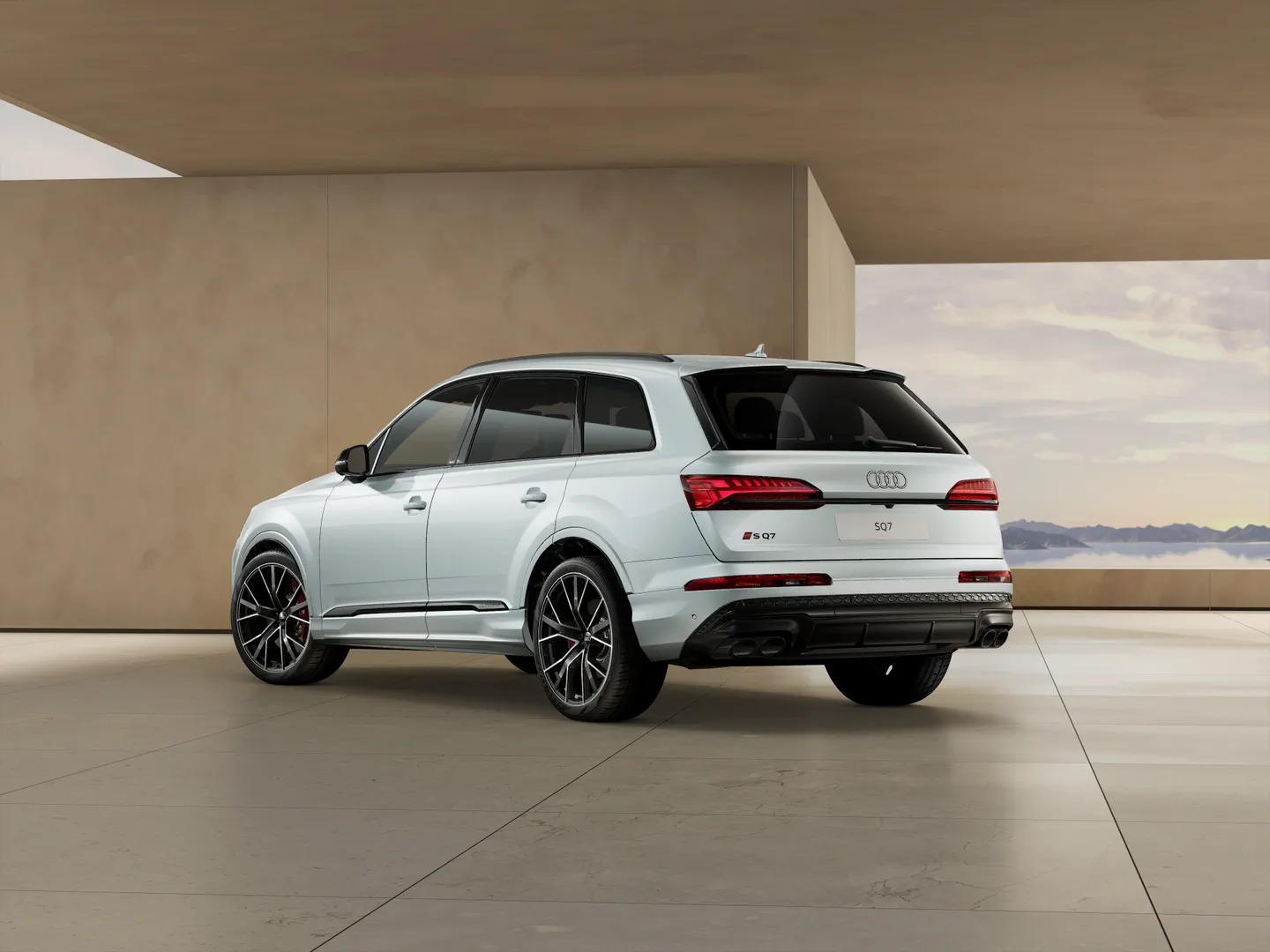 Image about Audi SQ7 SUV TFSI quattro tiptronic