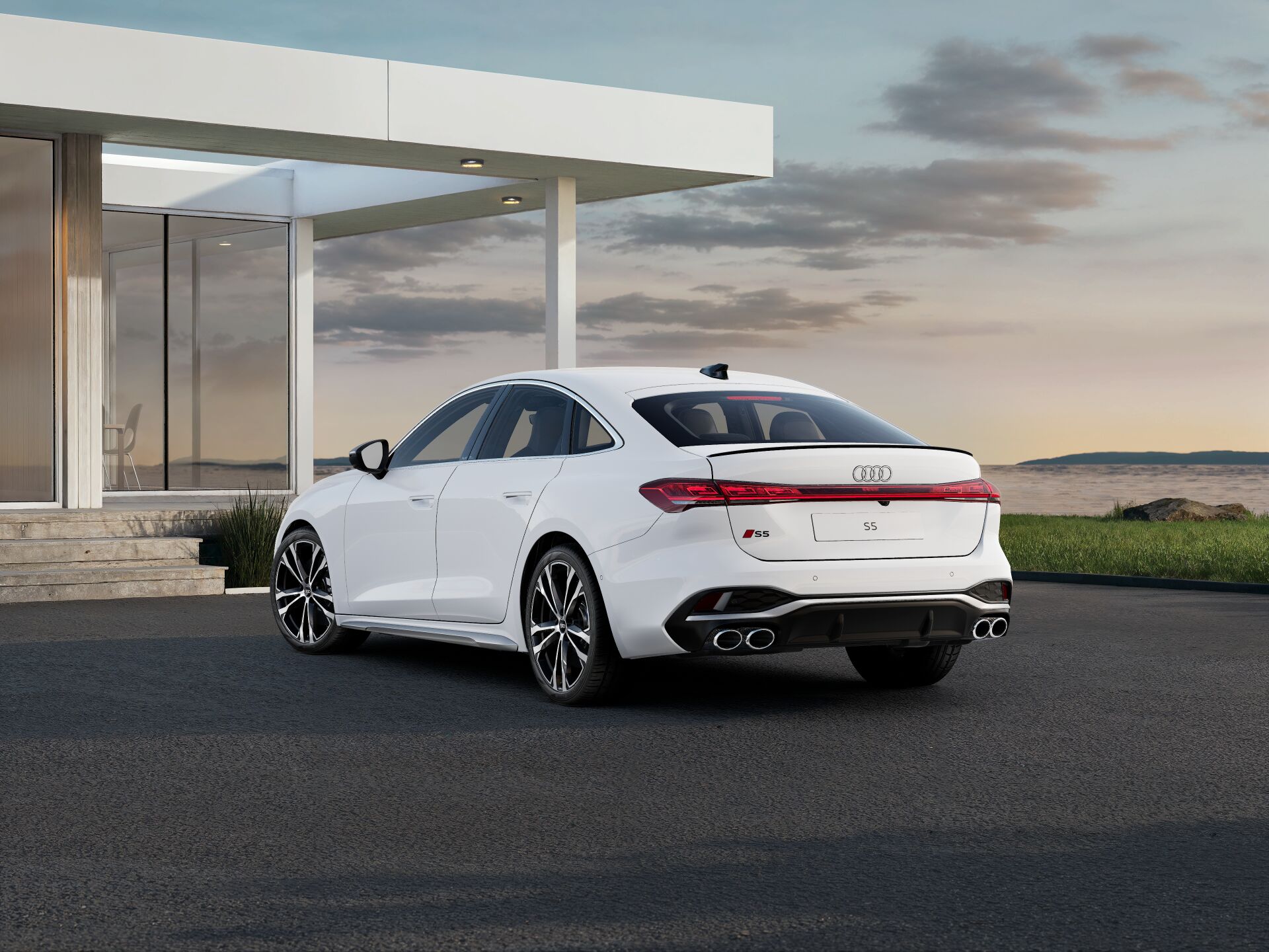 S5 Sedan EXTERIOR-REAR-3-4