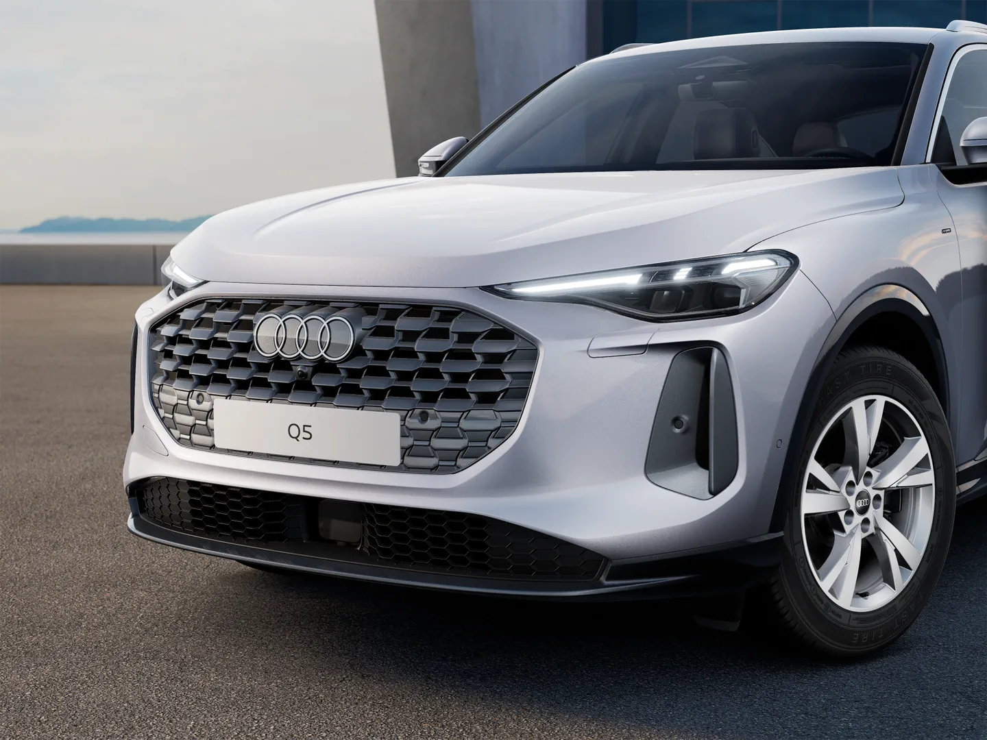 Zdjęcie&nbsp;Audi Q5 Sportback e-hybrid&nbsp;e-hybrid quattro 220 kW S tronic&nbsp;– Ujęcie: reflektory