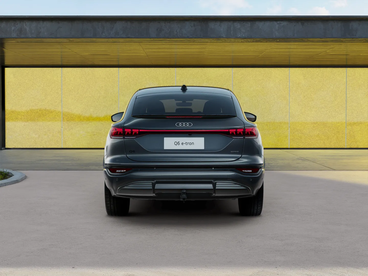 Bilde av Audi Q6 Sportback e-tron S line Pro e-tron quattro - Visning:&nbsp;bak