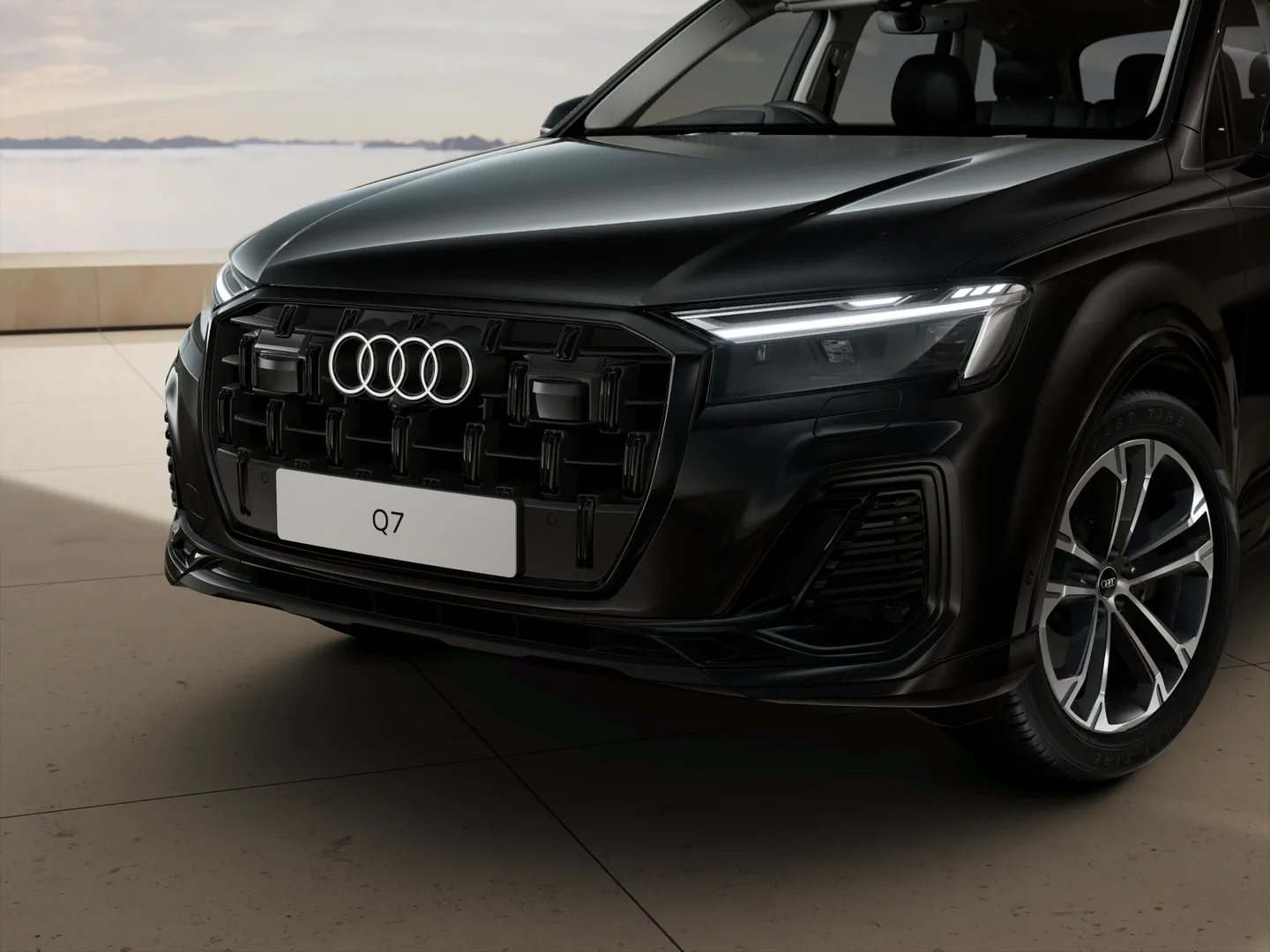 Image about Audi Q7 SUV TFSI quattro tiptronic