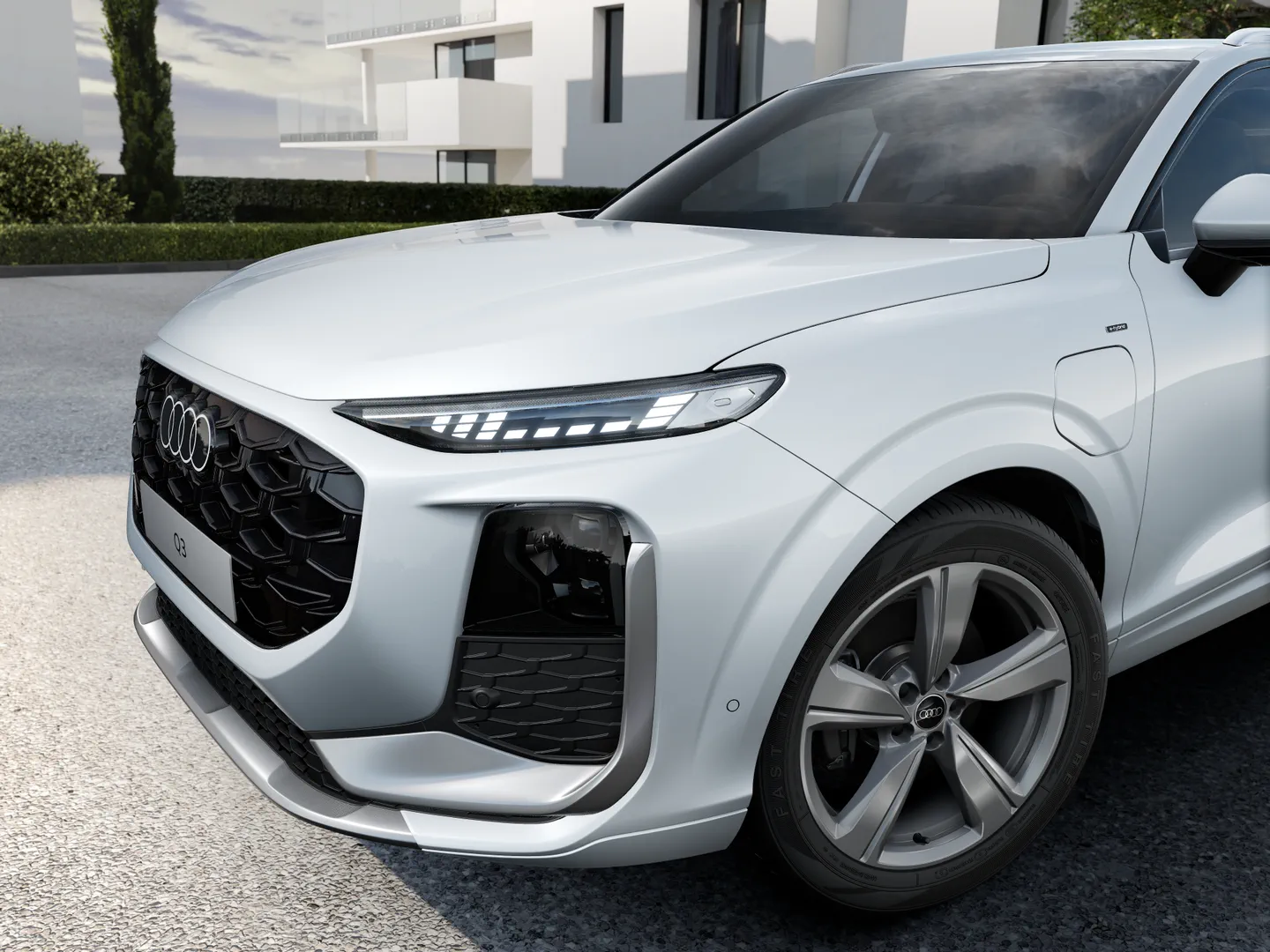 Zdjęcie Audi Q3 SUV e-hybrid e-hybrid 200 kW S tronic – Ujęcie: reflektory