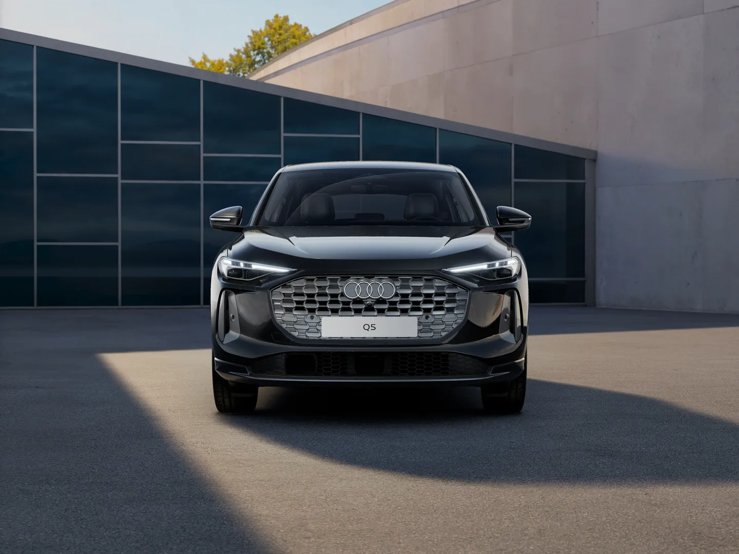 Zdjęcie&nbsp;Audi Q5 Sportback e-hybrid&nbsp;e-hybrid quattro 220 kW S tronic&nbsp;– Ujęcie: przód