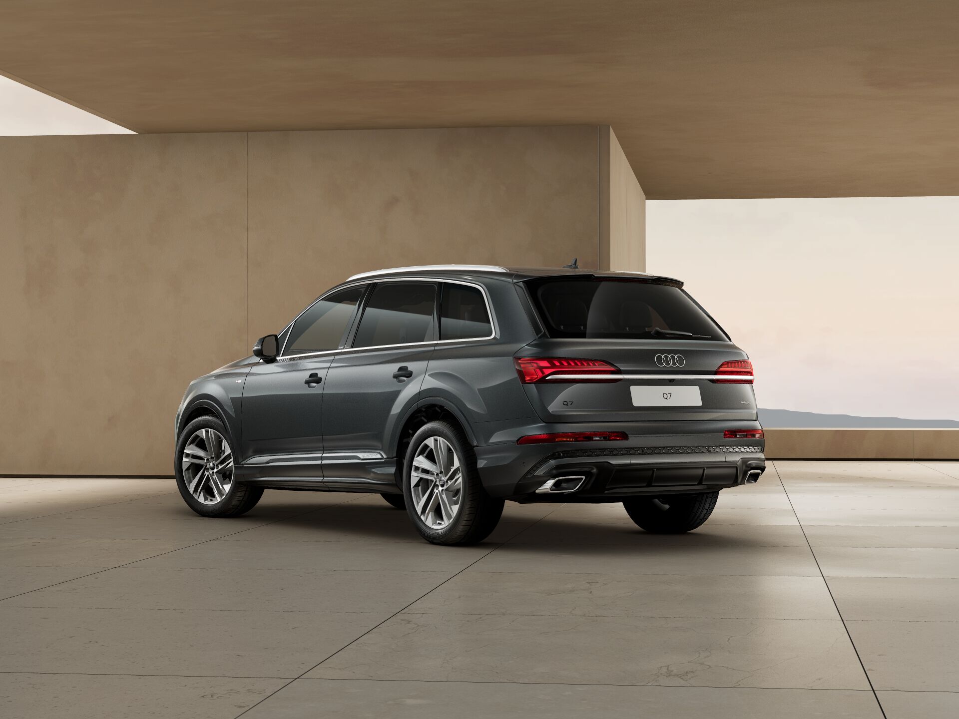 Q7 SUV 3