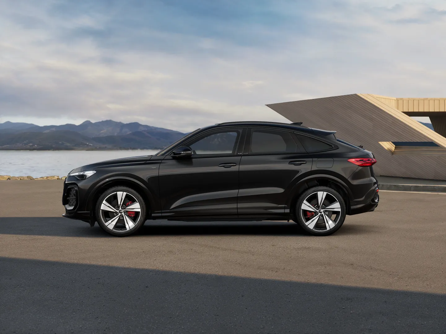 Image about Audi Q5 Sportback e-hybrid quattro S tronic