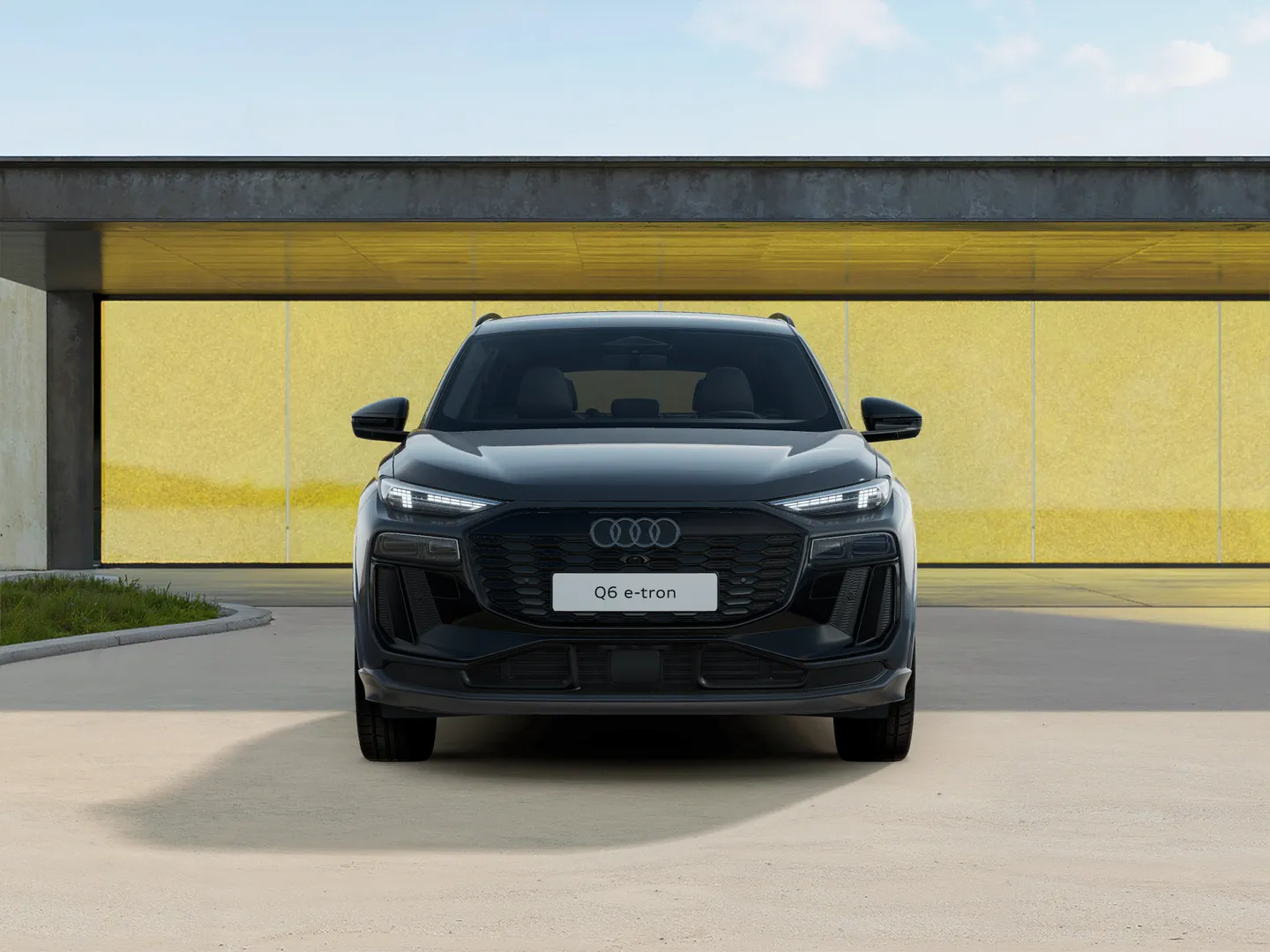 Zdjęcie&nbsp;Audi Q6 SUV e-tron&nbsp;e-tron 185,00 kW&nbsp;– Ujęcie: przód