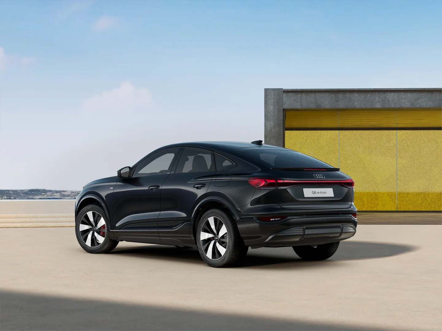 Zdjęcie&nbsp;Audi Q6 Sportback e-tron&nbsp;e-tron 185,00 kW&nbsp;– Ujęcie: tył 3/4