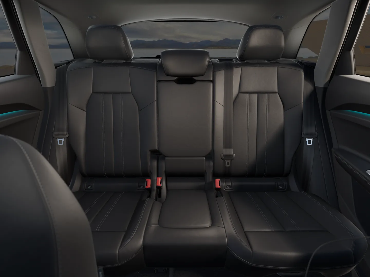 Image about Audi Q5 SUV TFSI S tronic