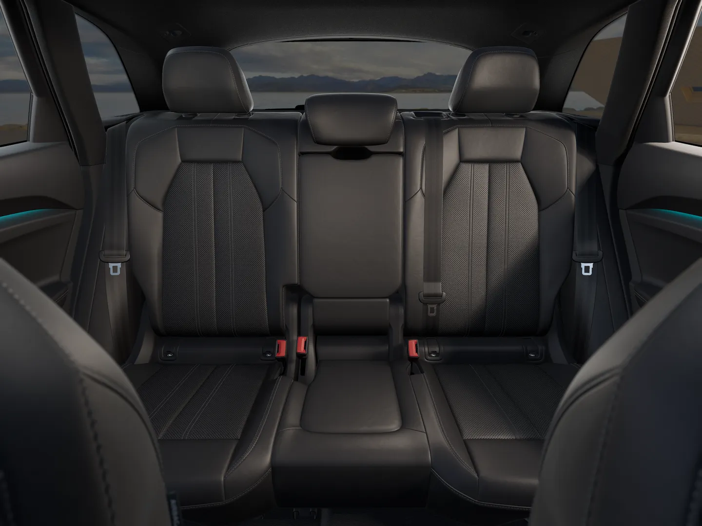 Image about Audi Q5 SUV e-hybrid quattro S tronic