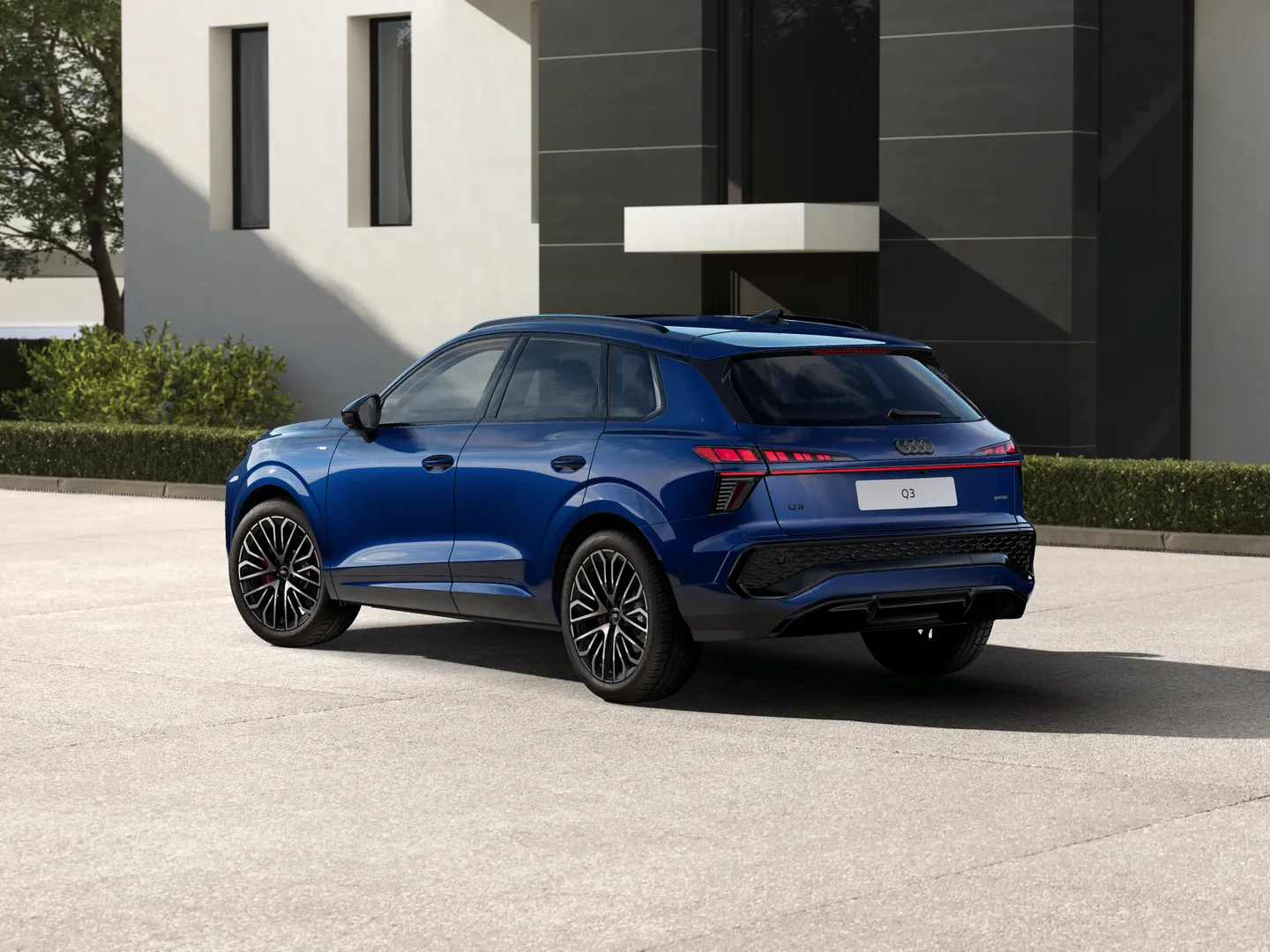 Image about Audi Q3 SUV TFSI quattro 195 kW