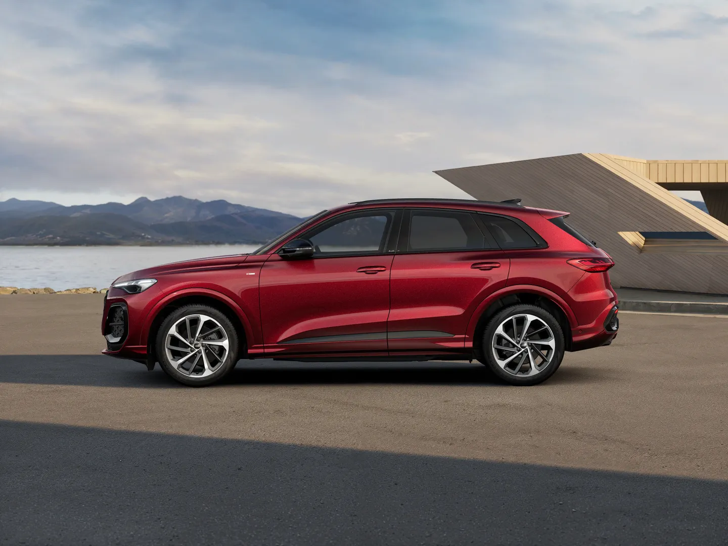 Image about Audi Q5 SUV Q5 sport TFSI quattro S tronic