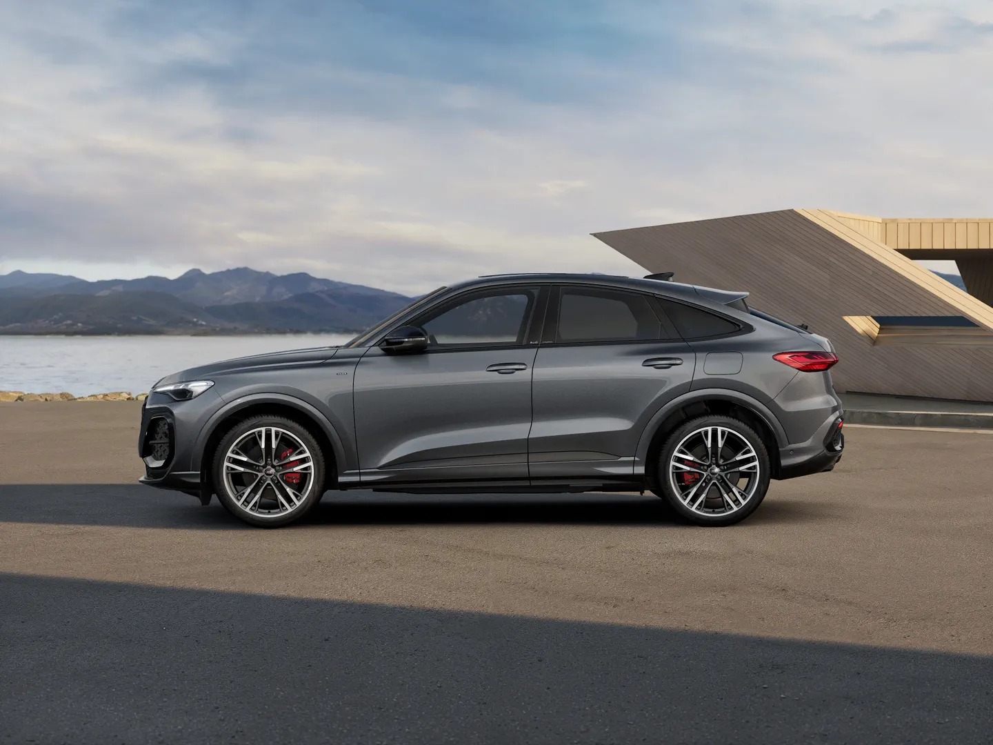 Image about Audi Q5 Sportback e-hybrid quattro S tronic