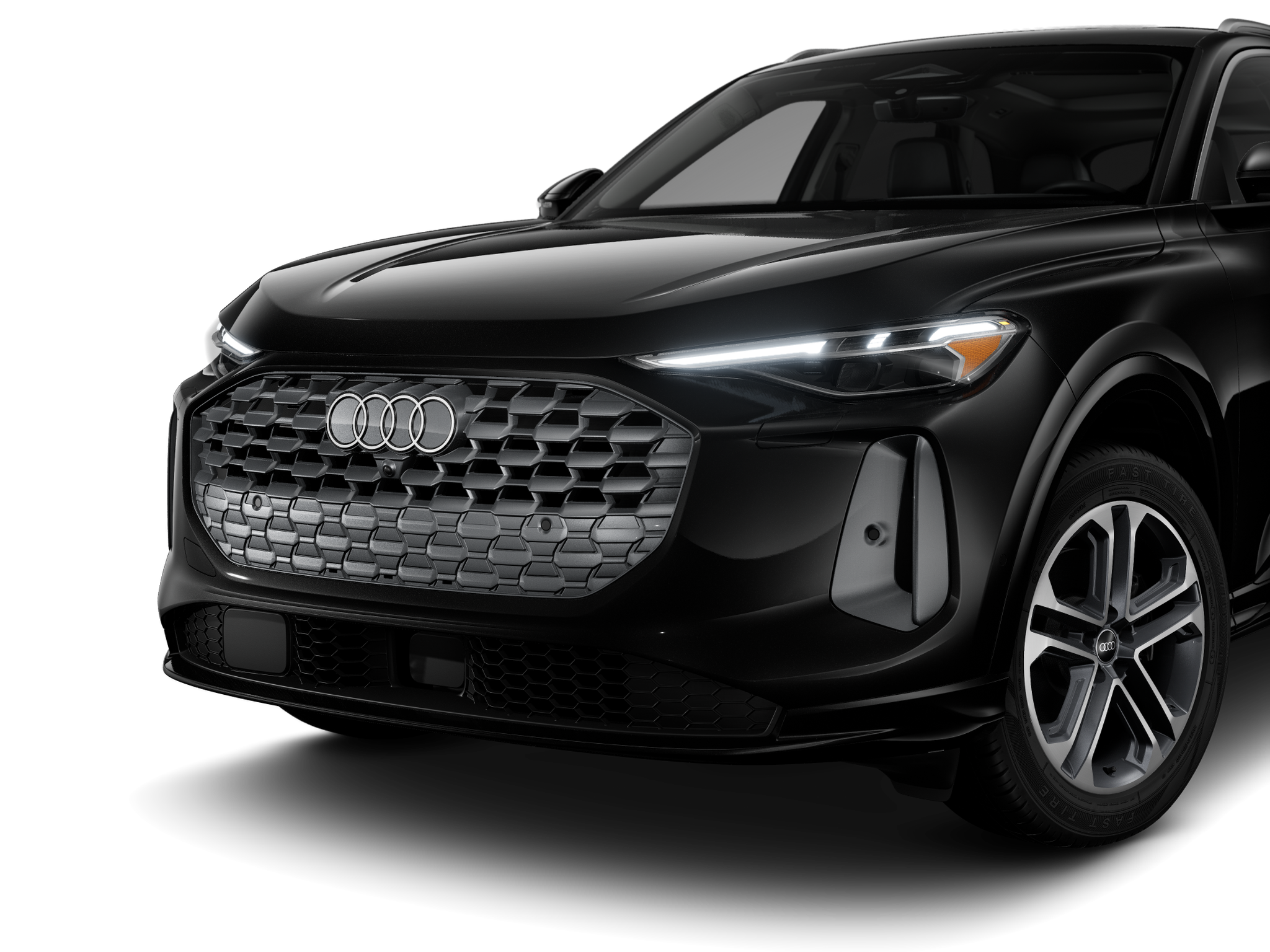2025 AUDI Q5 - Image 2