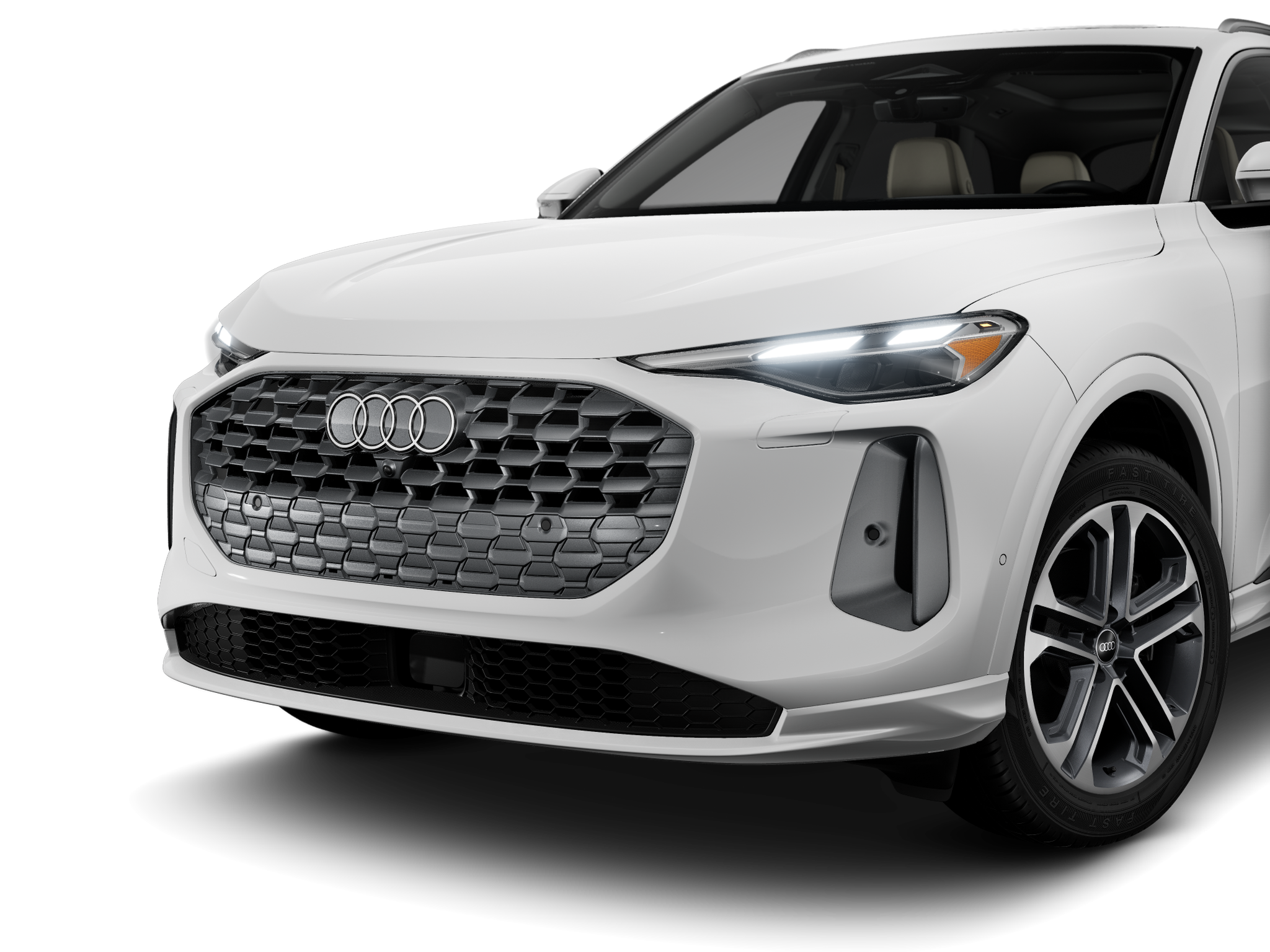 2025 AUDI Q5 - Image 2